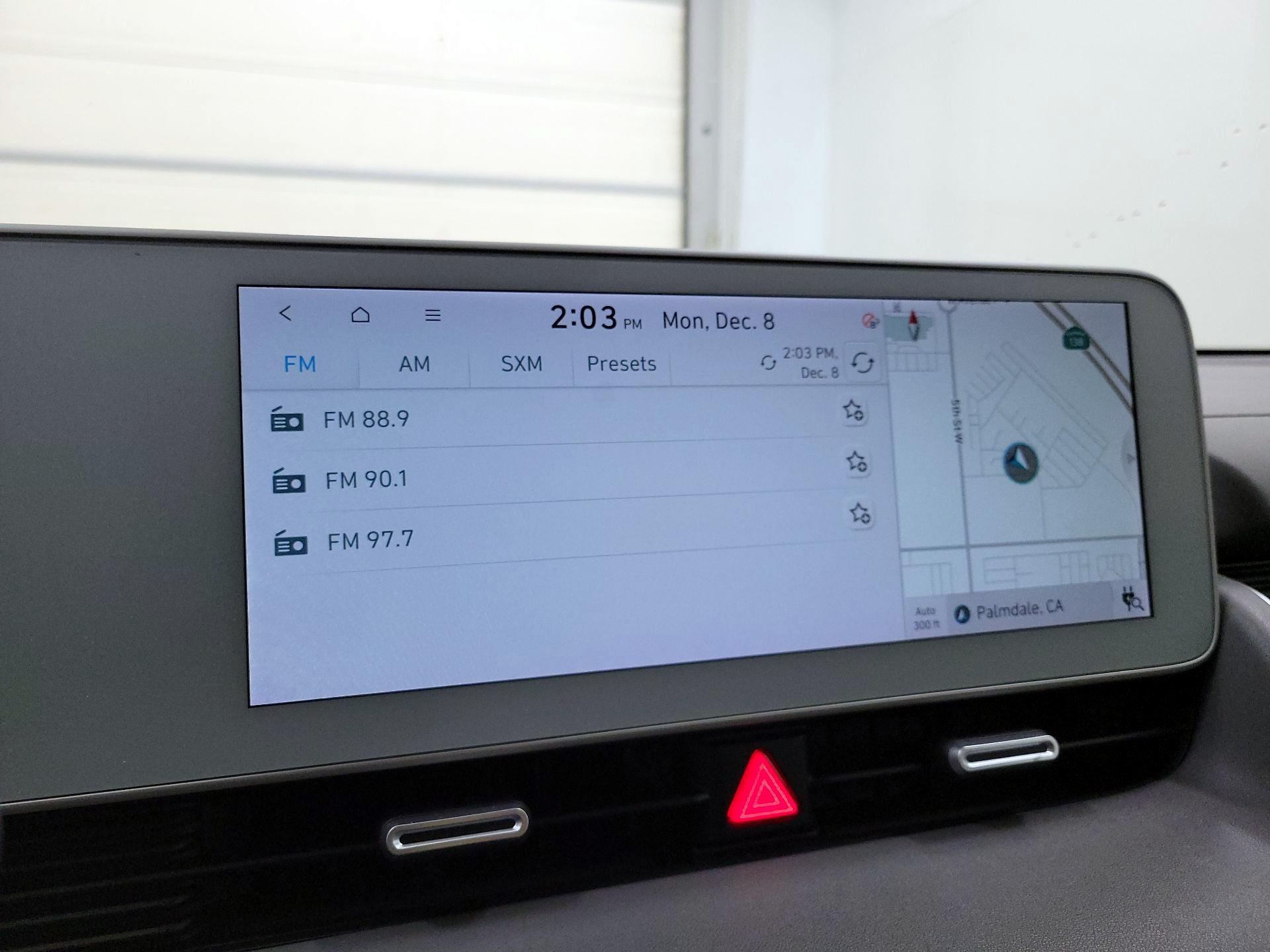 Thumbnail: 2023 Hyundai Ioniq 5 - 16