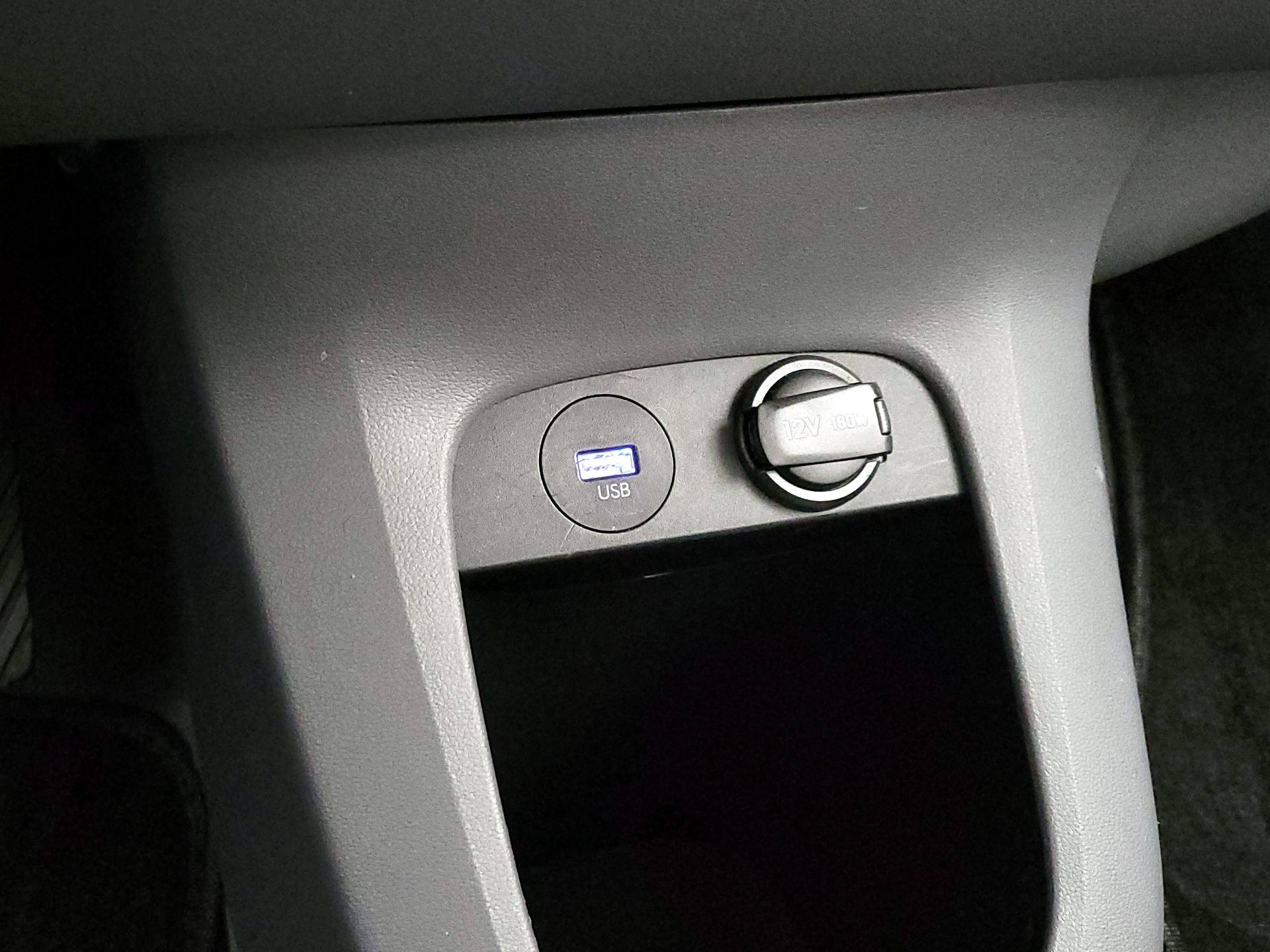 Thumbnail: 2023 Hyundai Ioniq 5 - 19