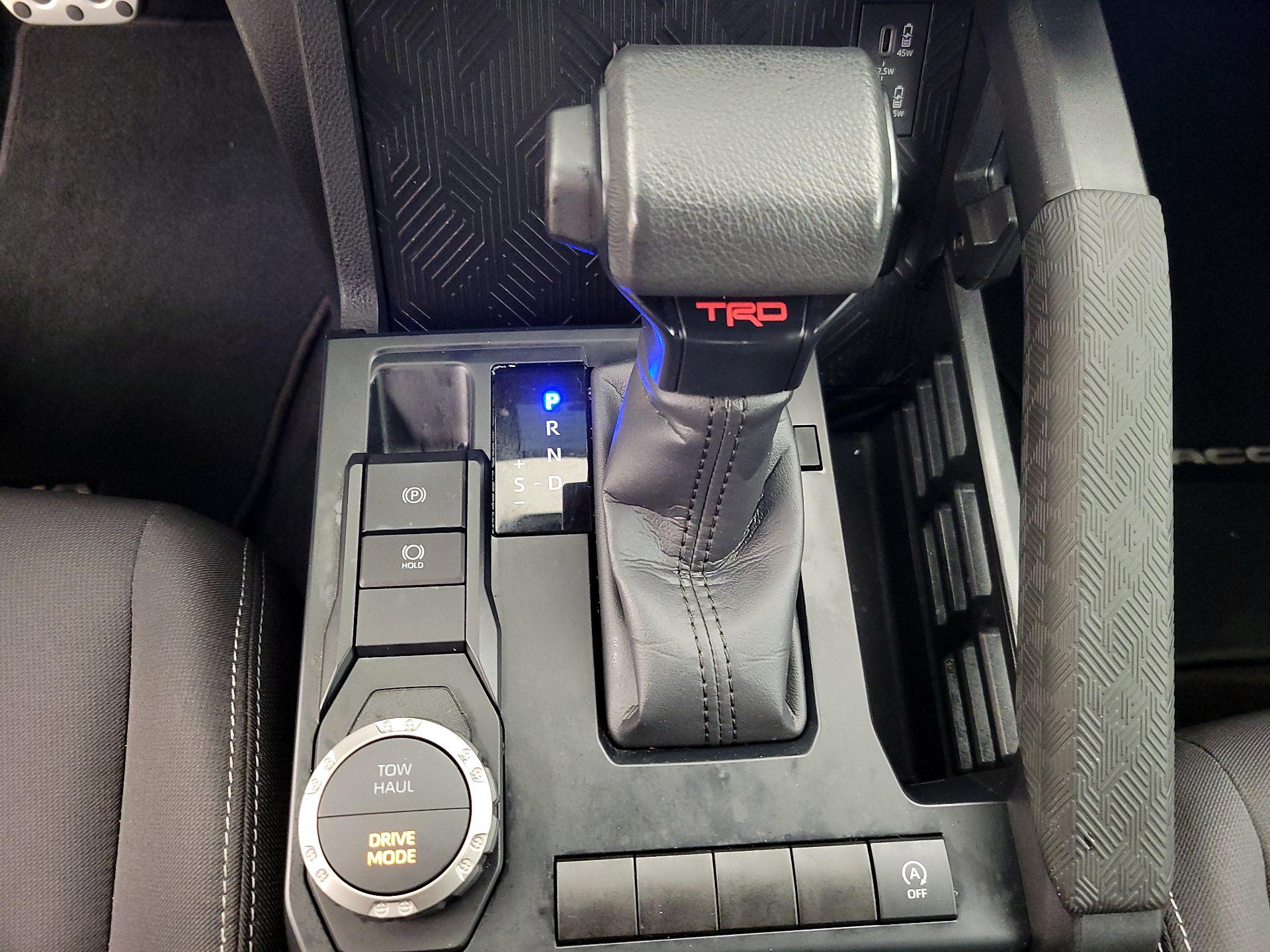 Thumbnail: 2024 Toyota Tacoma - 17