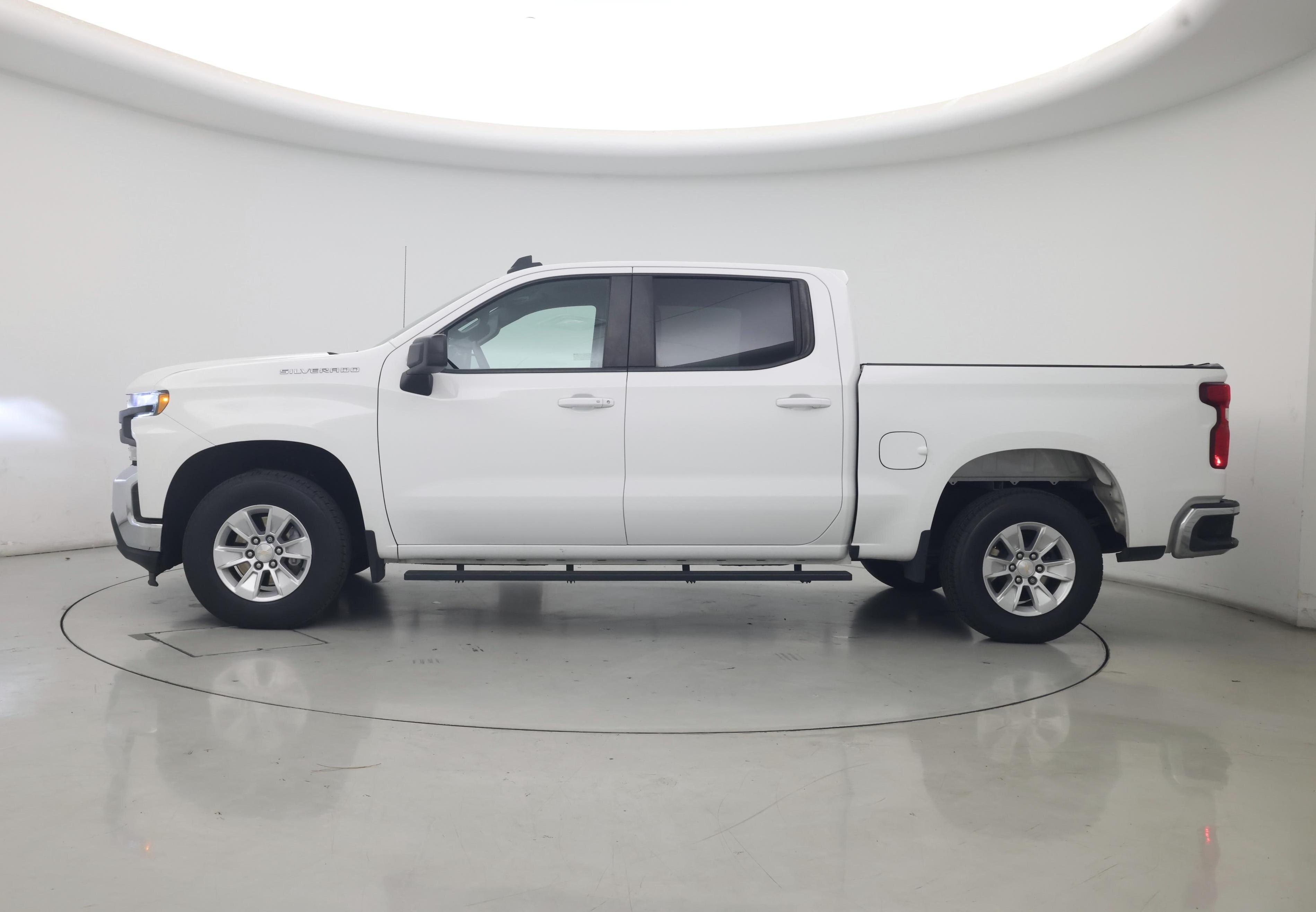 Thumbnail: 2022 Chevrolet Silverado 1500 - 3