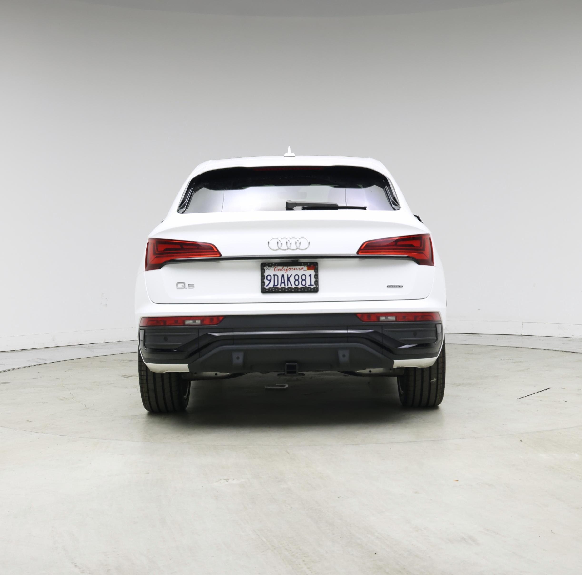 Thumbnail: 2023 Audi Q5 - 6