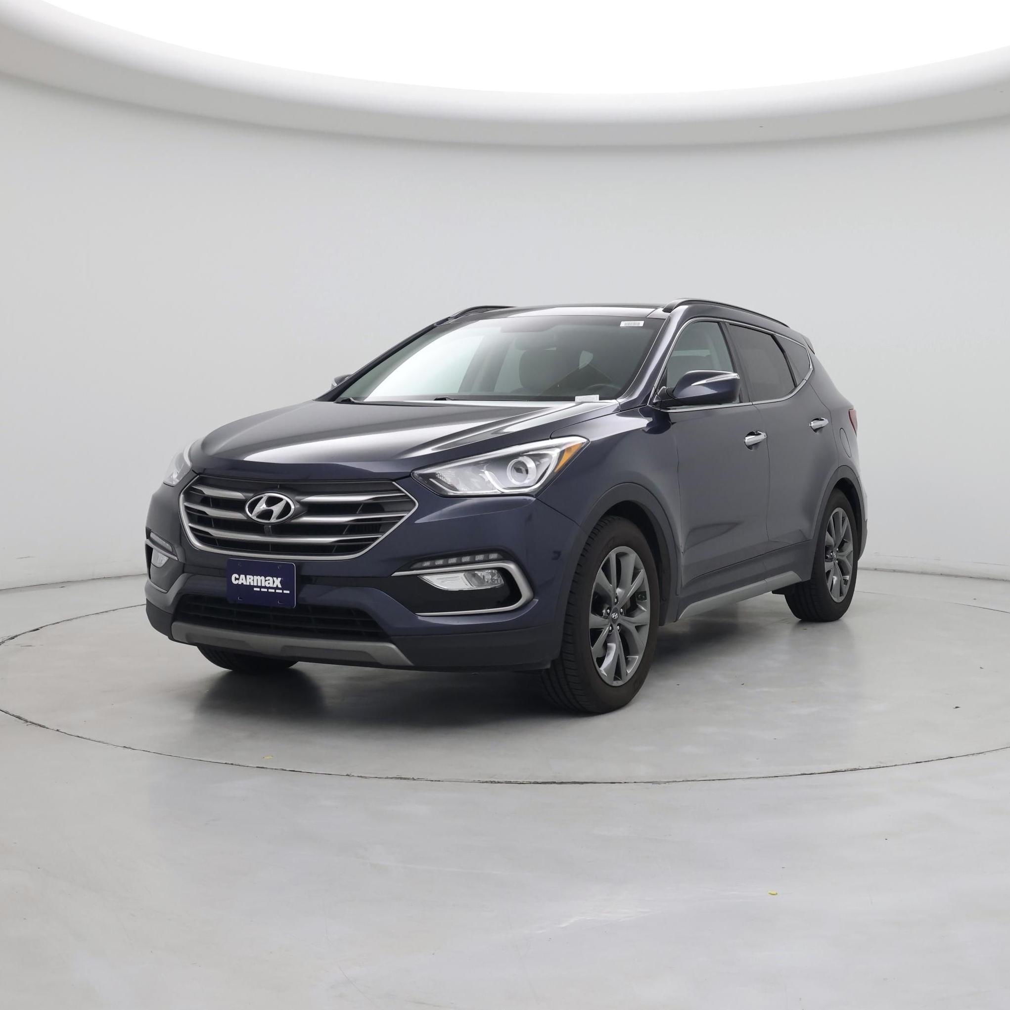 Thumbnail: 2017 Hyundai Santa Fe - 4