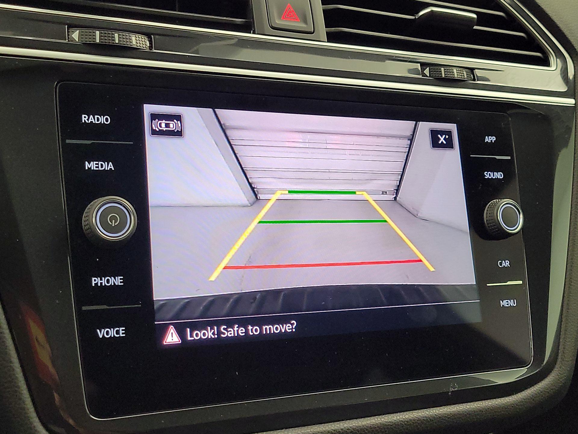 Thumbnail: 2024 Volkswagen Tiguan - 14