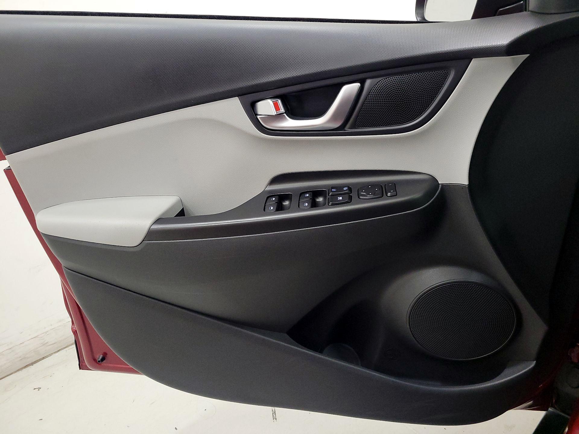 Thumbnail: 2023 Hyundai Kona - 12