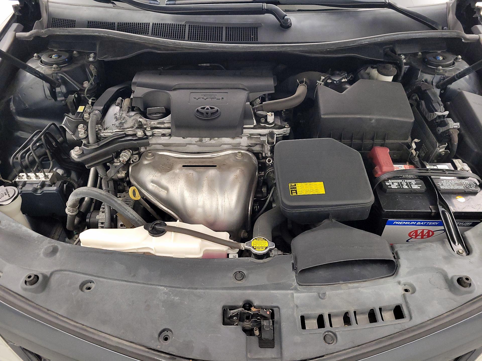 Thumbnail: 2014 Toyota Camry - 19