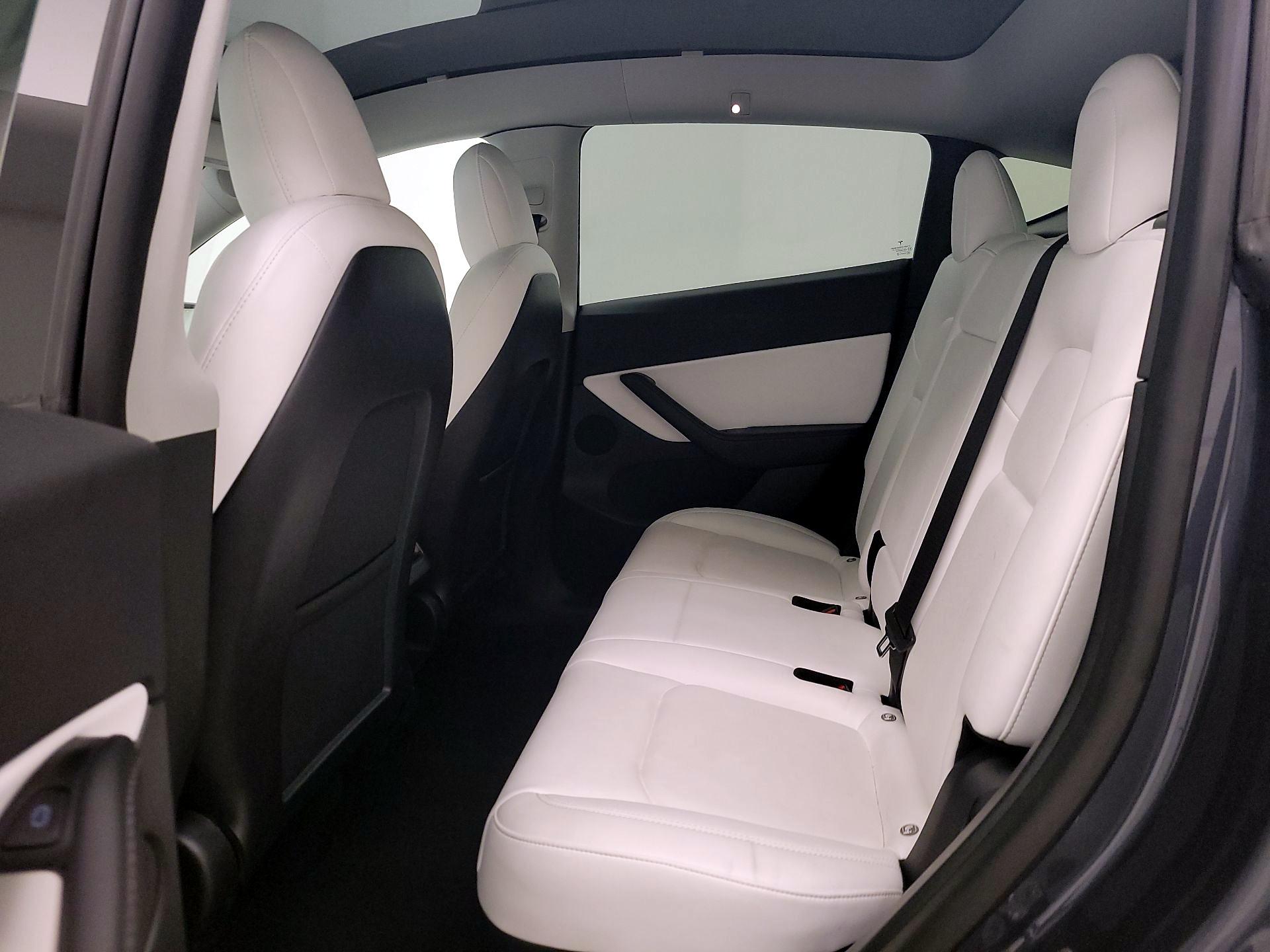 Thumbnail: 2022 Tesla Model Y - 18