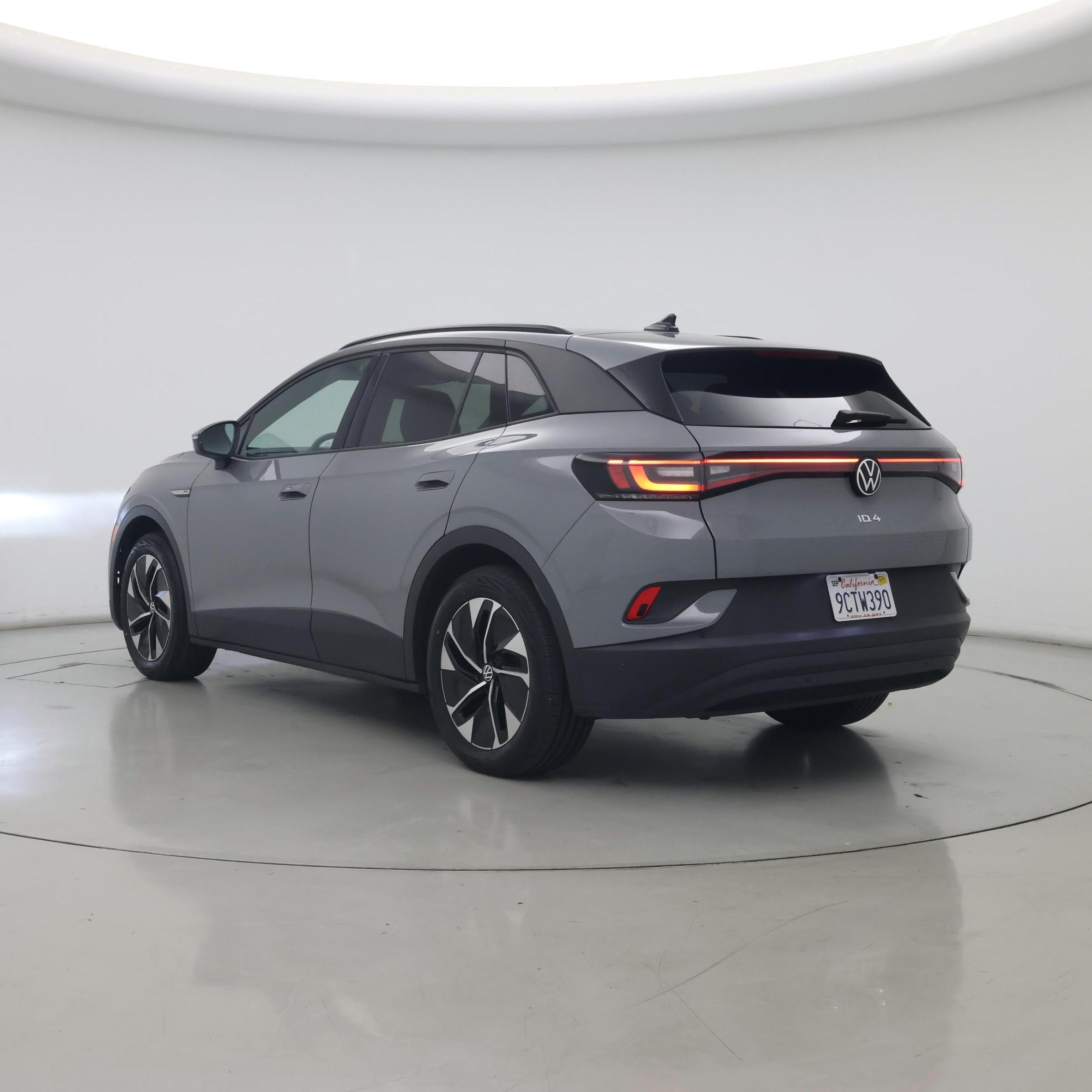 Thumbnail: 2022 Volkswagen ID.4 - 2