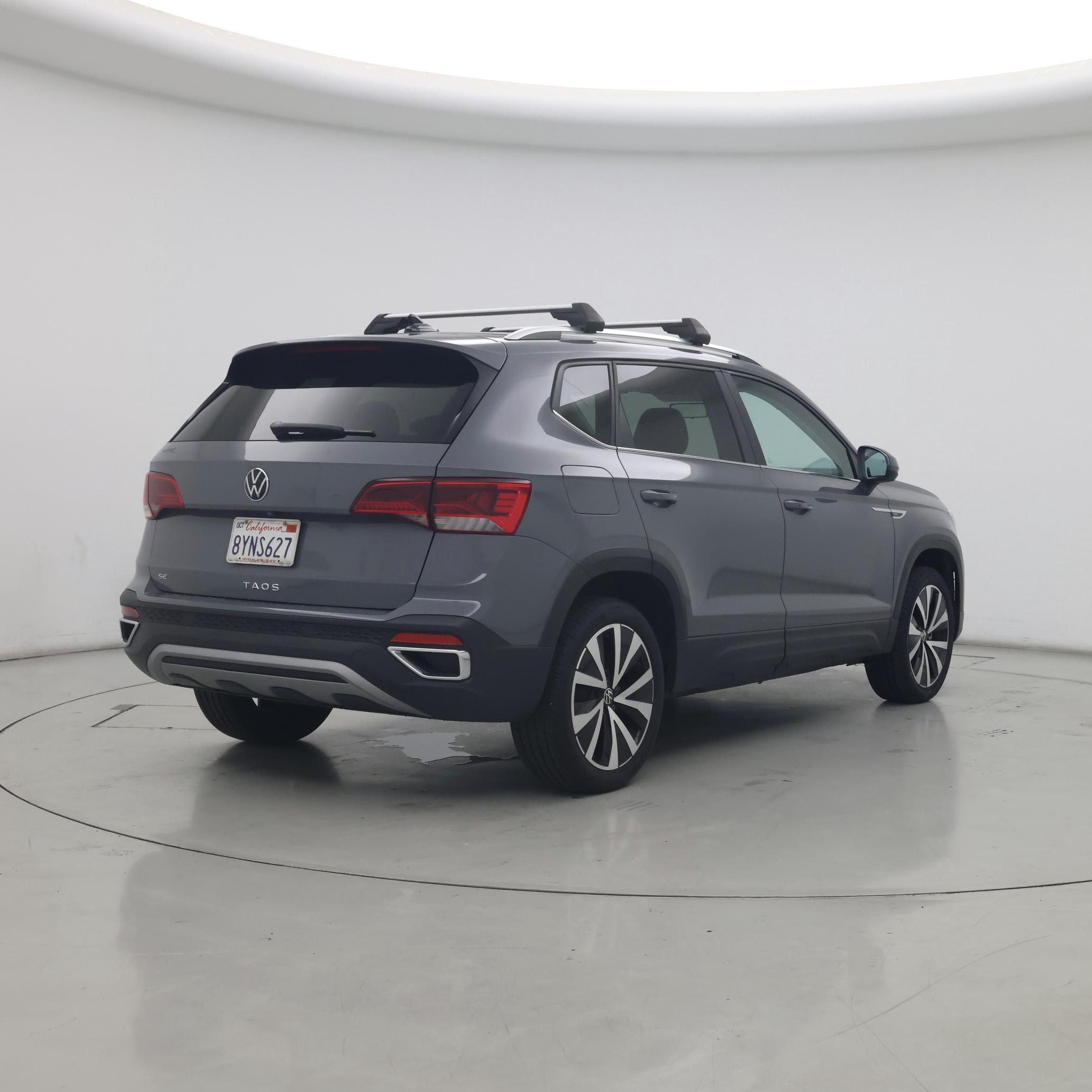 Thumbnail: 2022 Volkswagen Taos - 8