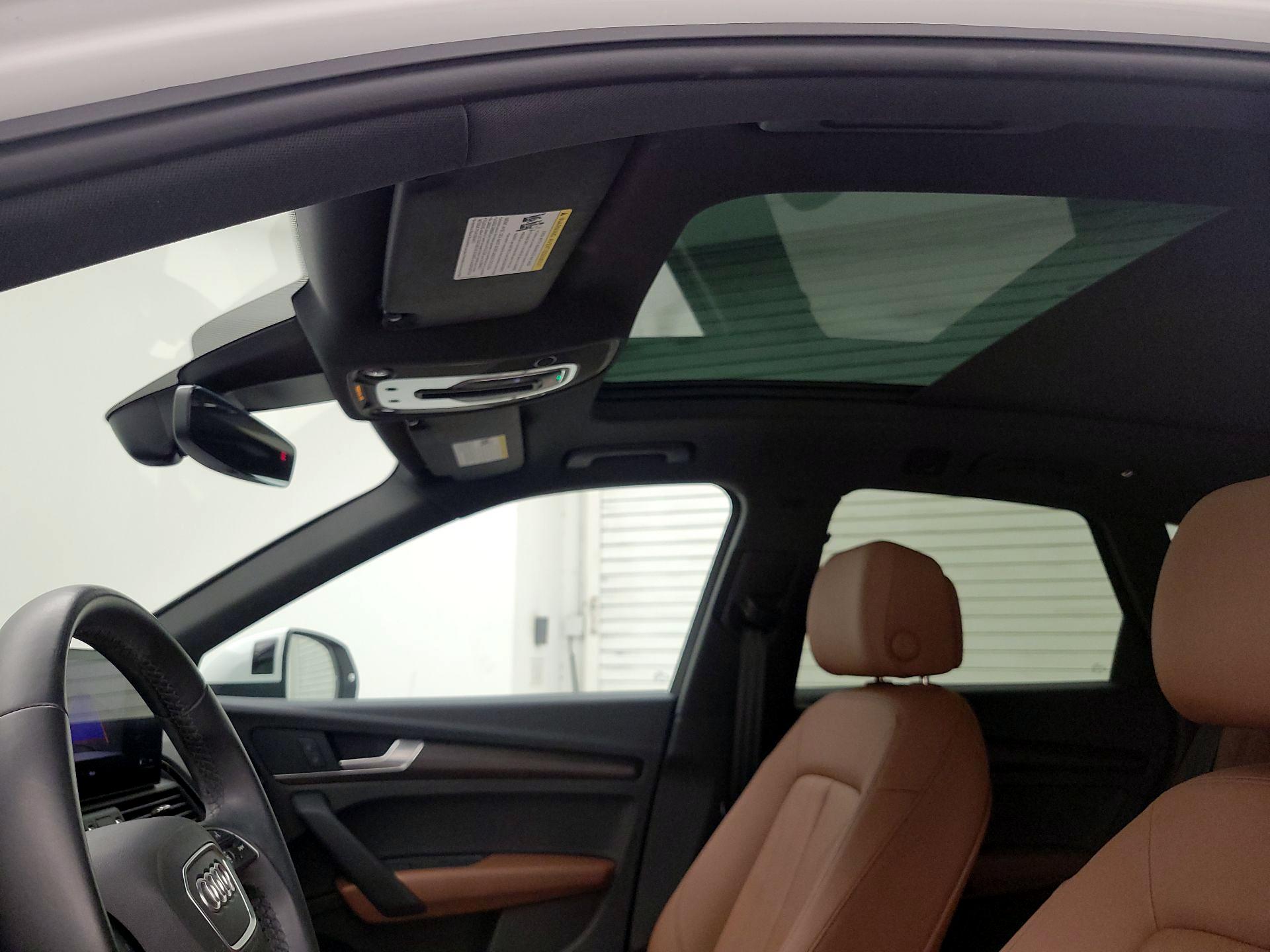 Thumbnail: 2023 Audi Q5 - 19