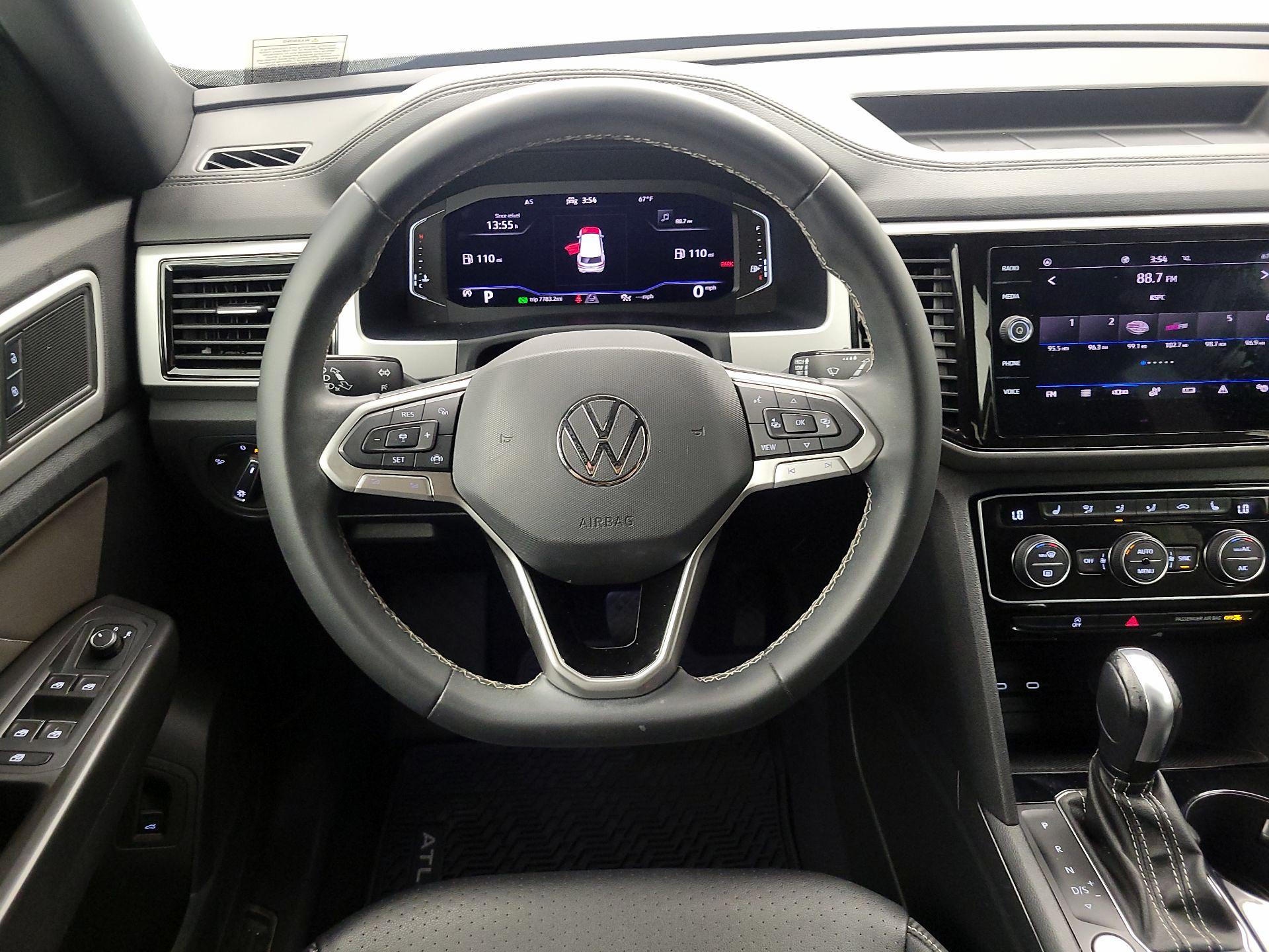 Thumbnail: 2022 Volkswagen Atlas - 10