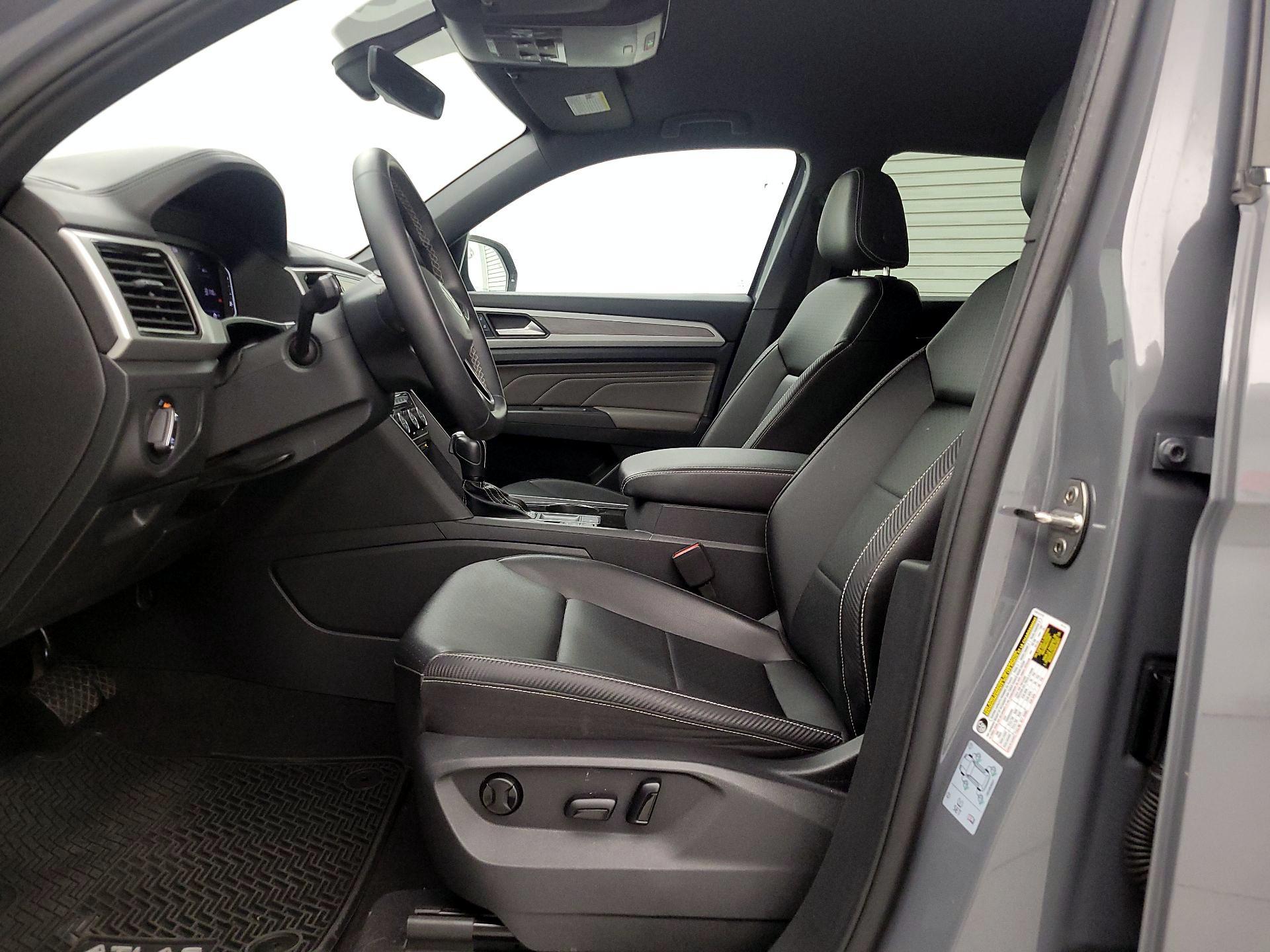 Thumbnail: 2022 Volkswagen Atlas - 11