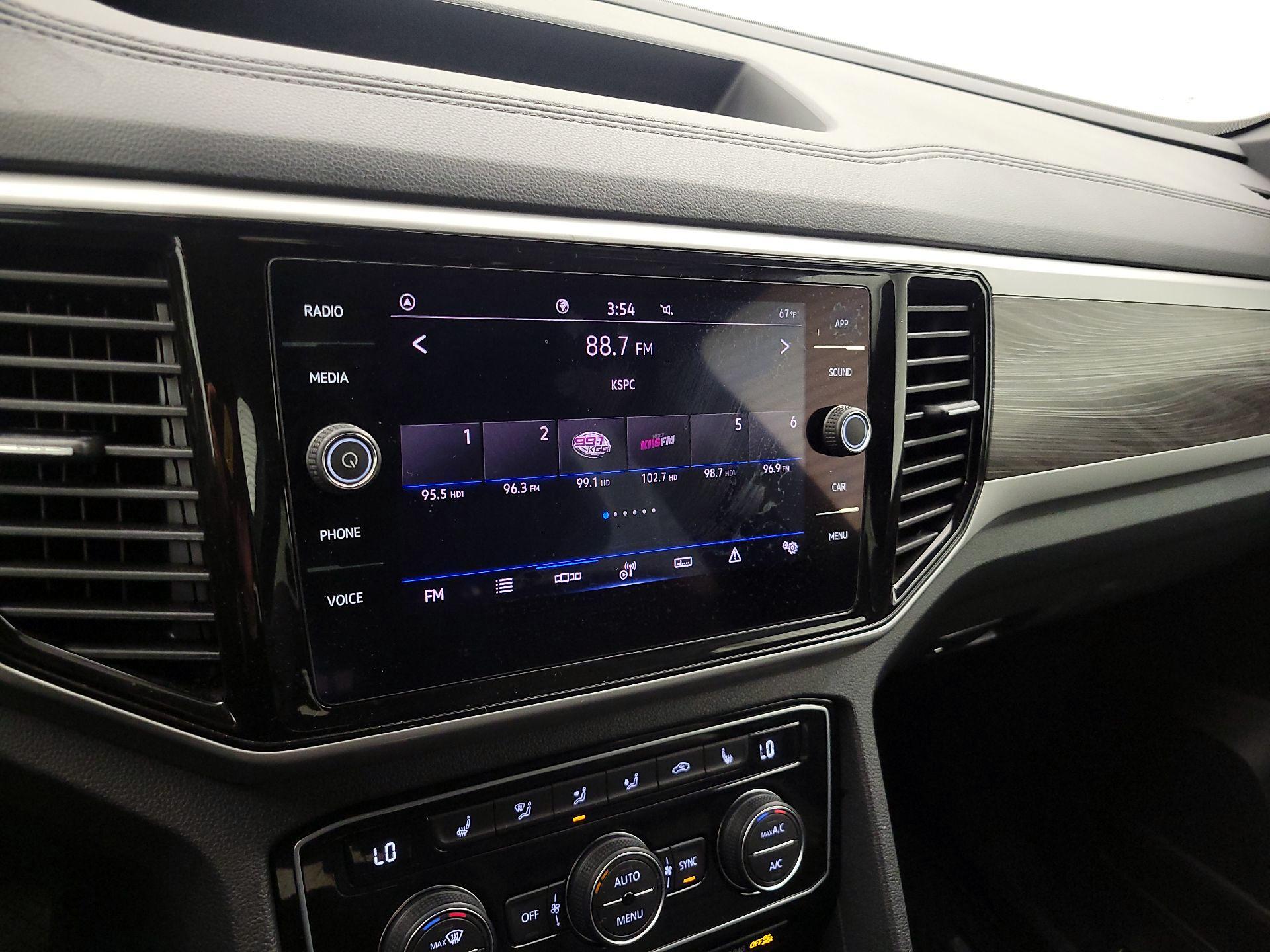 Thumbnail: 2022 Volkswagen Atlas - 15