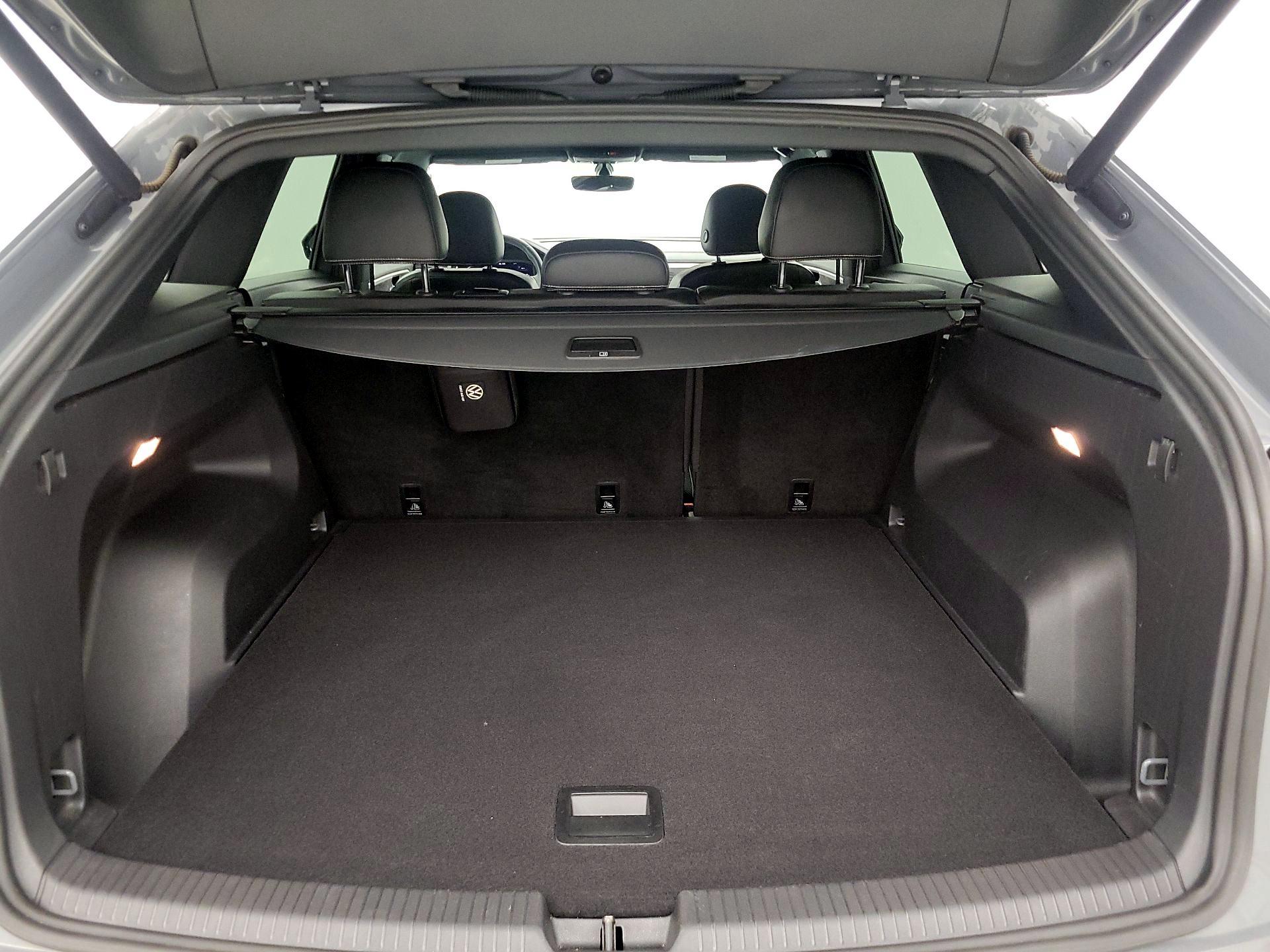 Thumbnail: 2022 Volkswagen Atlas - 20