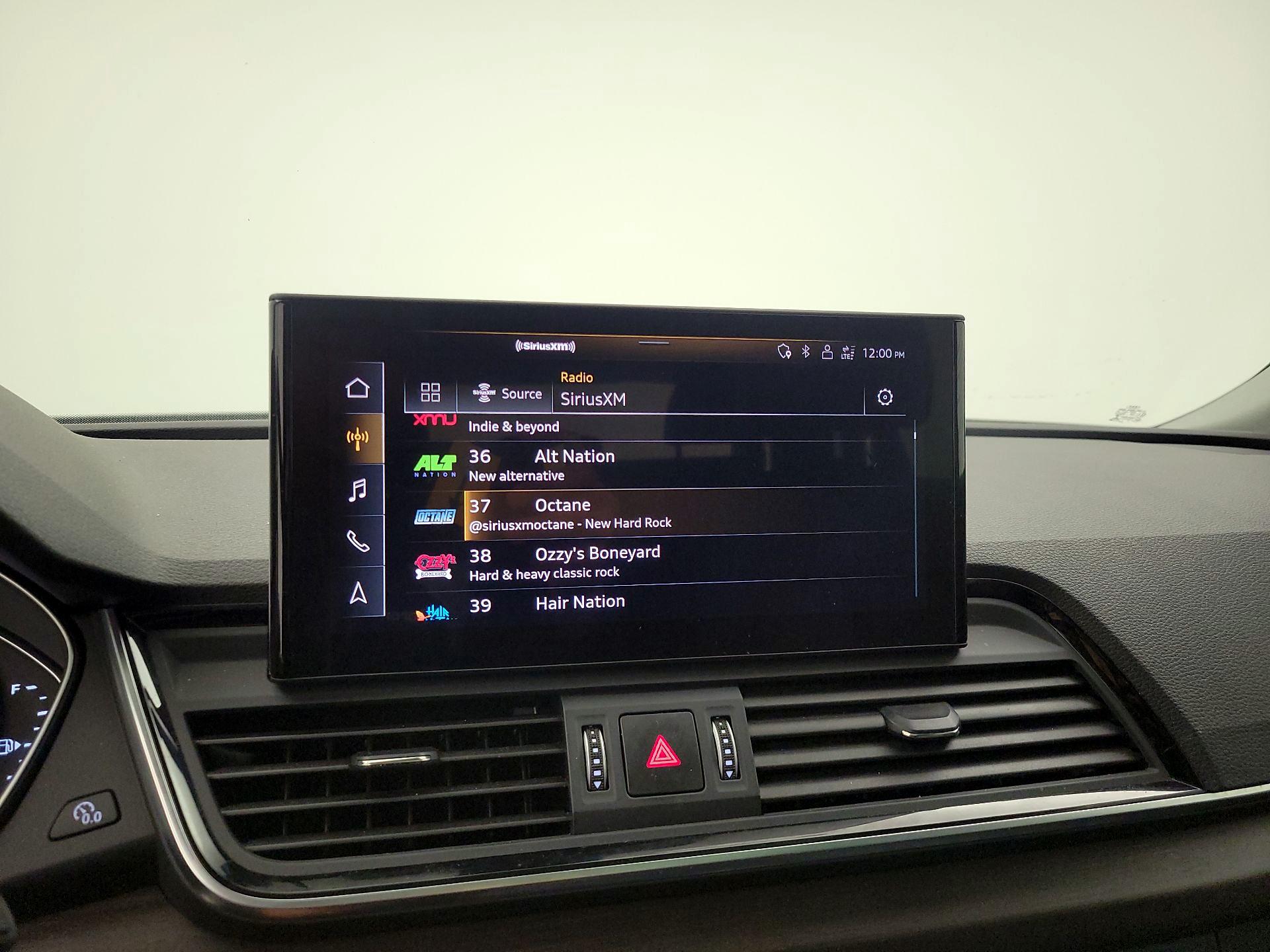 Thumbnail: 2023 Audi Q5 - 15