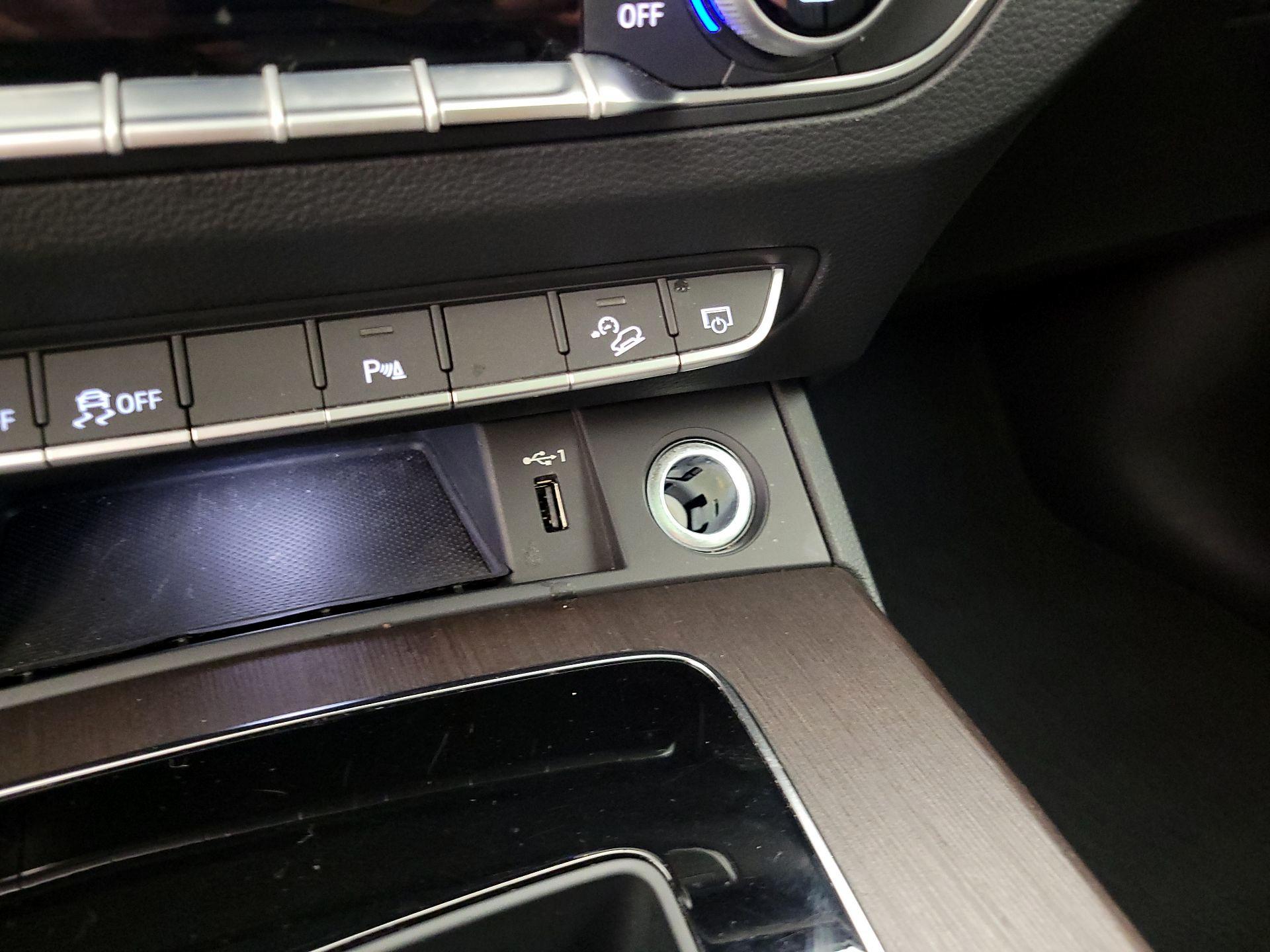 Thumbnail: 2023 Audi Q5 - 18