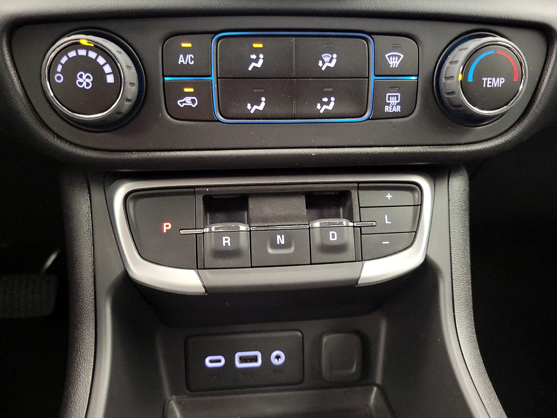 Thumbnail: 2022 GMC Terrain - 18