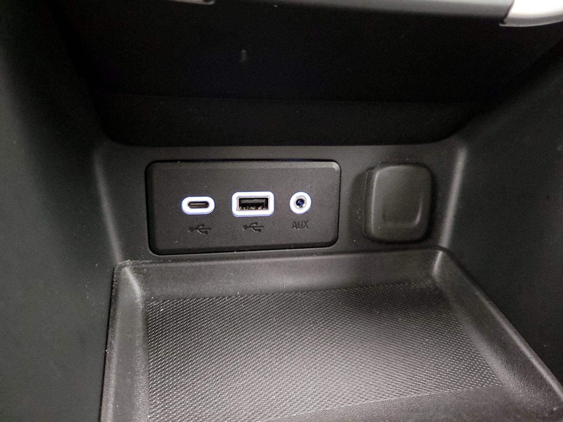 Thumbnail: 2022 GMC Terrain - 19