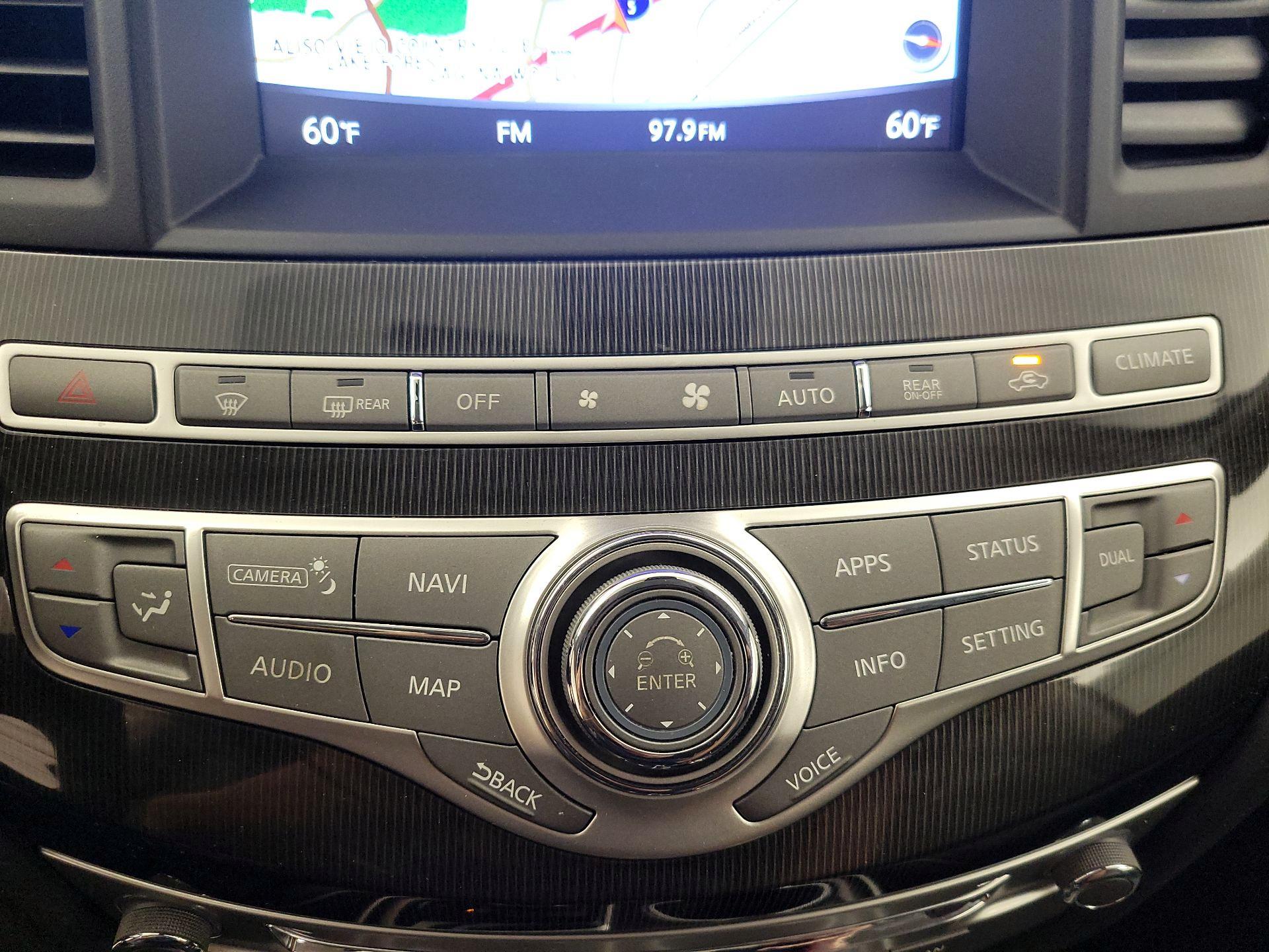 Thumbnail: 2017 INFINITI QX60 - 17