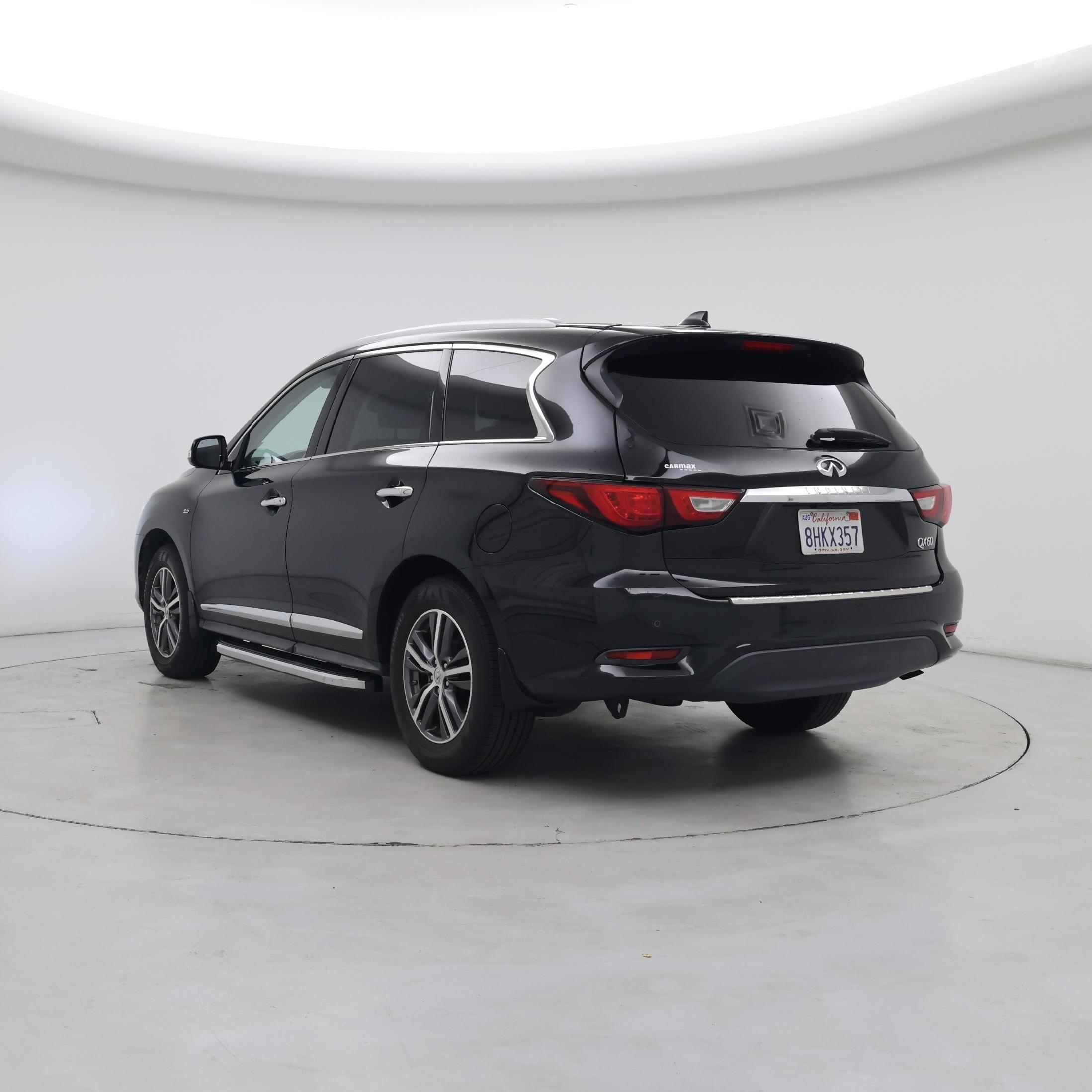 Thumbnail: 2017 INFINITI QX60 - 2