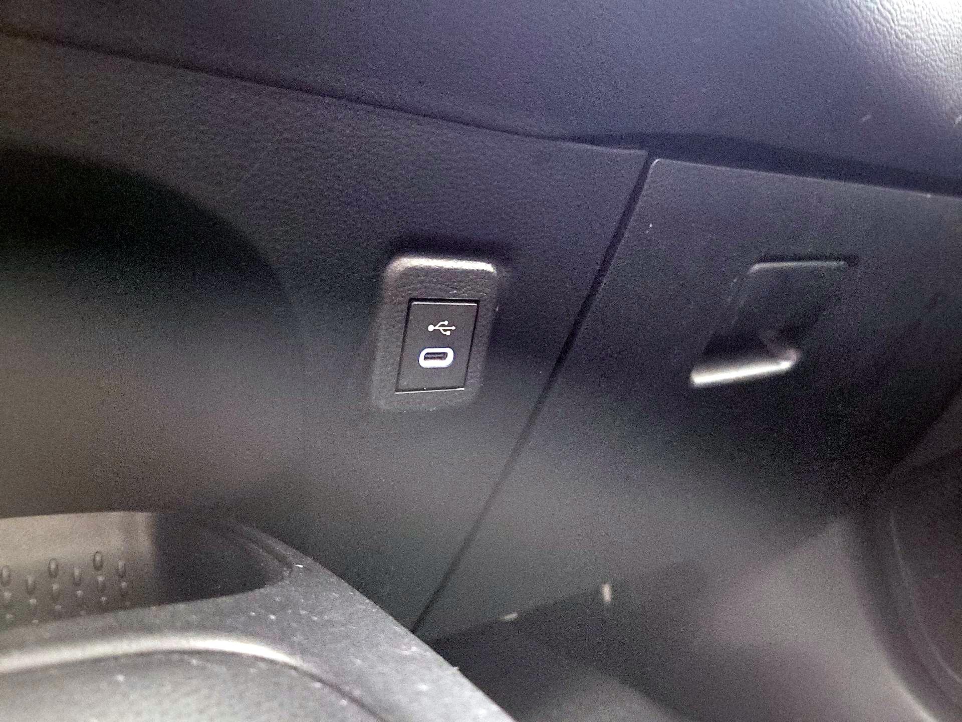 Thumbnail: 2024 Toyota Corolla - 18