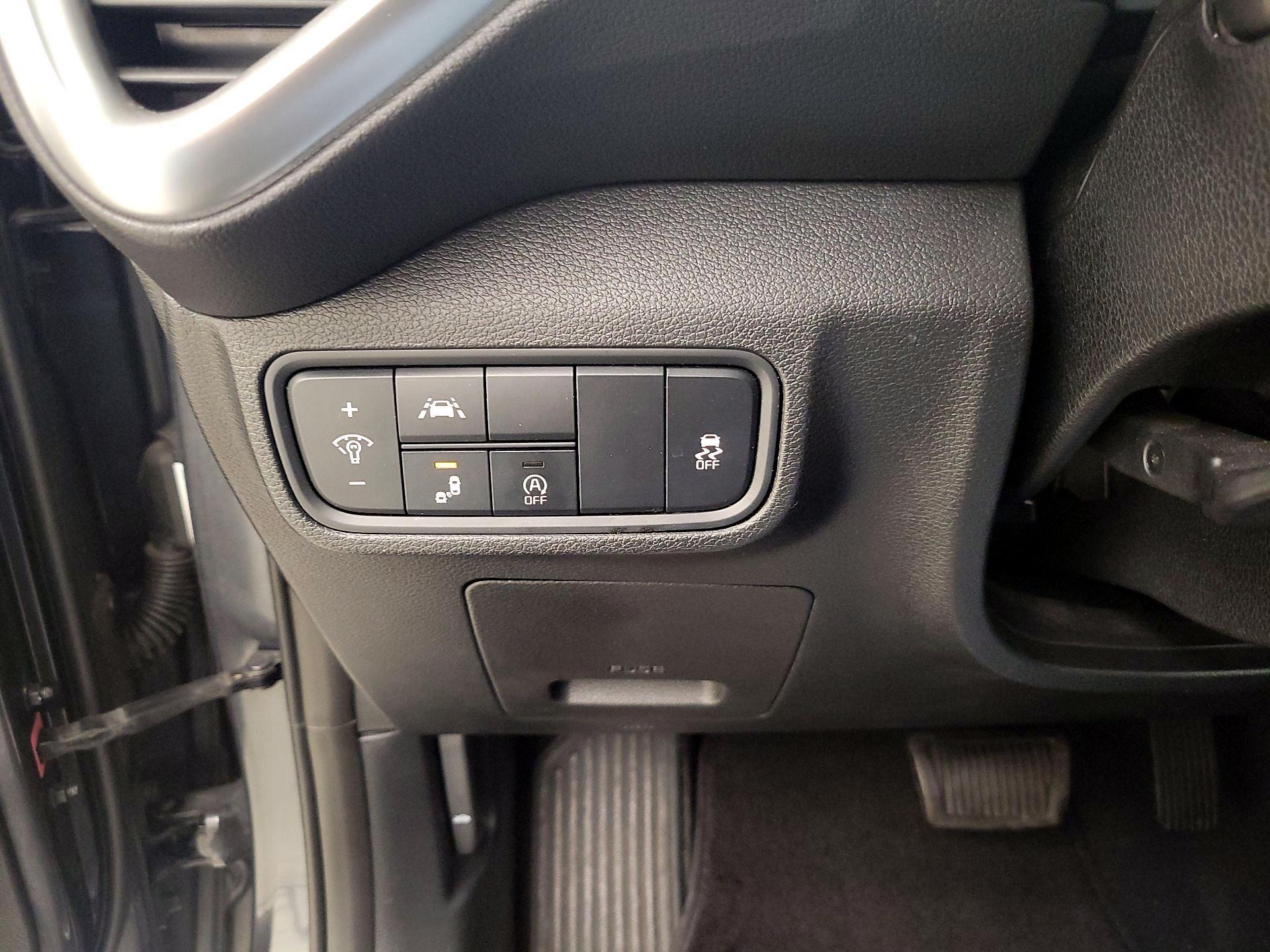 Thumbnail: 2022 Kia Soul - 13