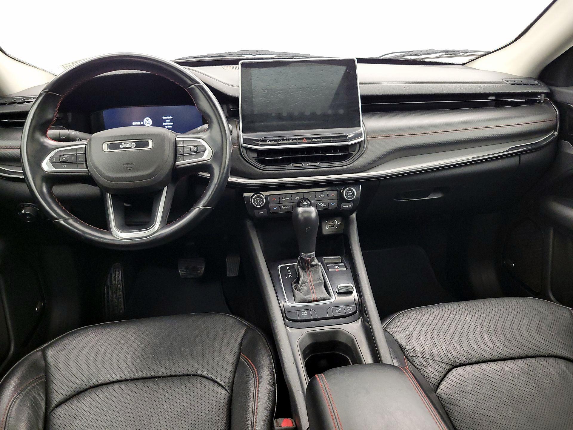 Thumbnail: 2022 Jeep Compass - 9