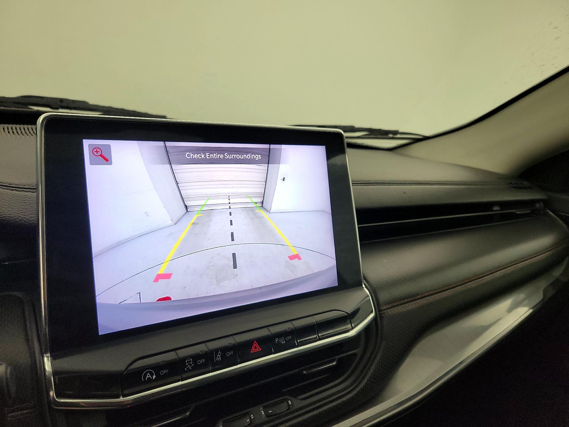 Thumbnail: 2022 Jeep Compass - 14