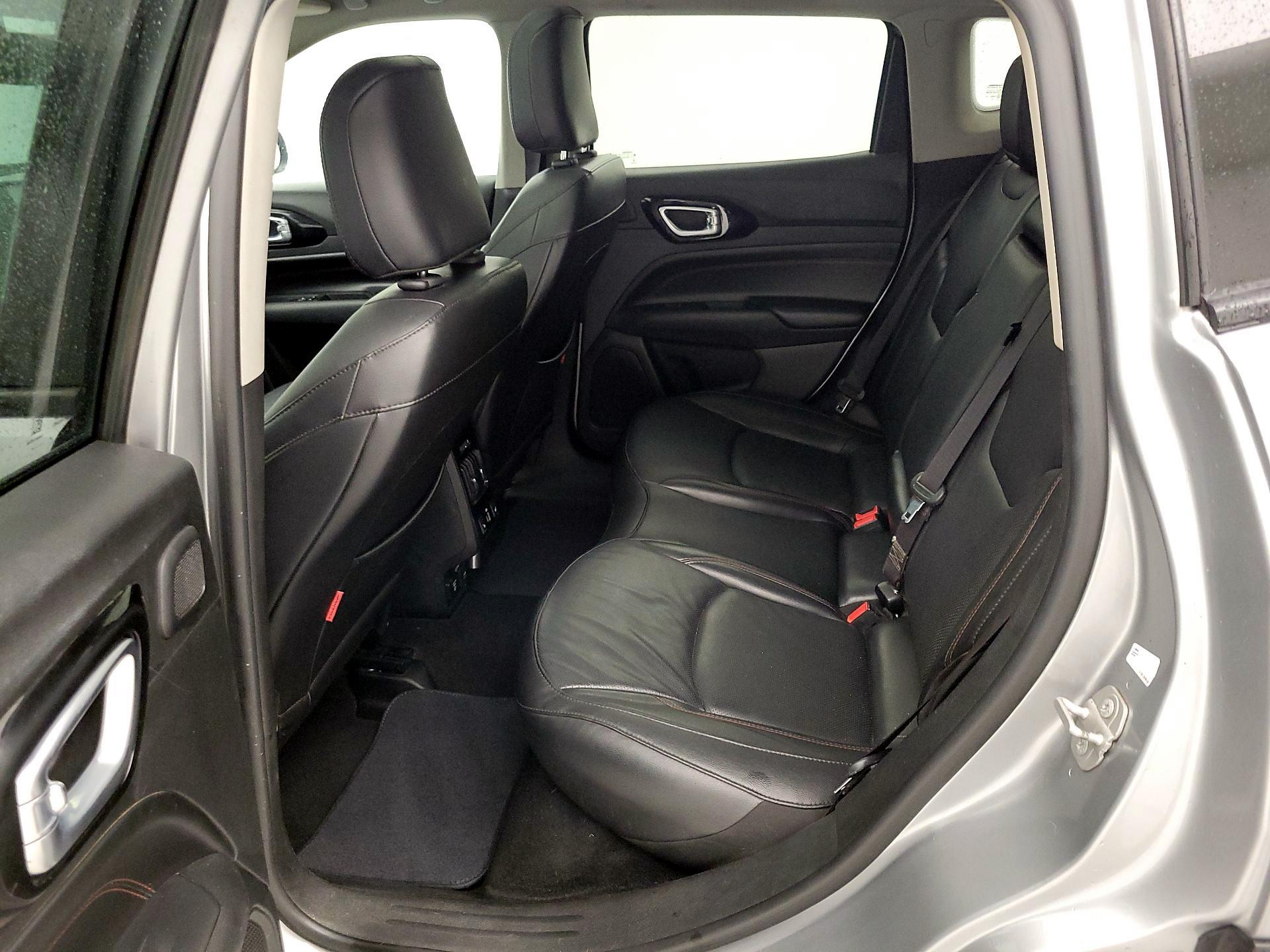 Thumbnail: 2022 Jeep Compass - 18