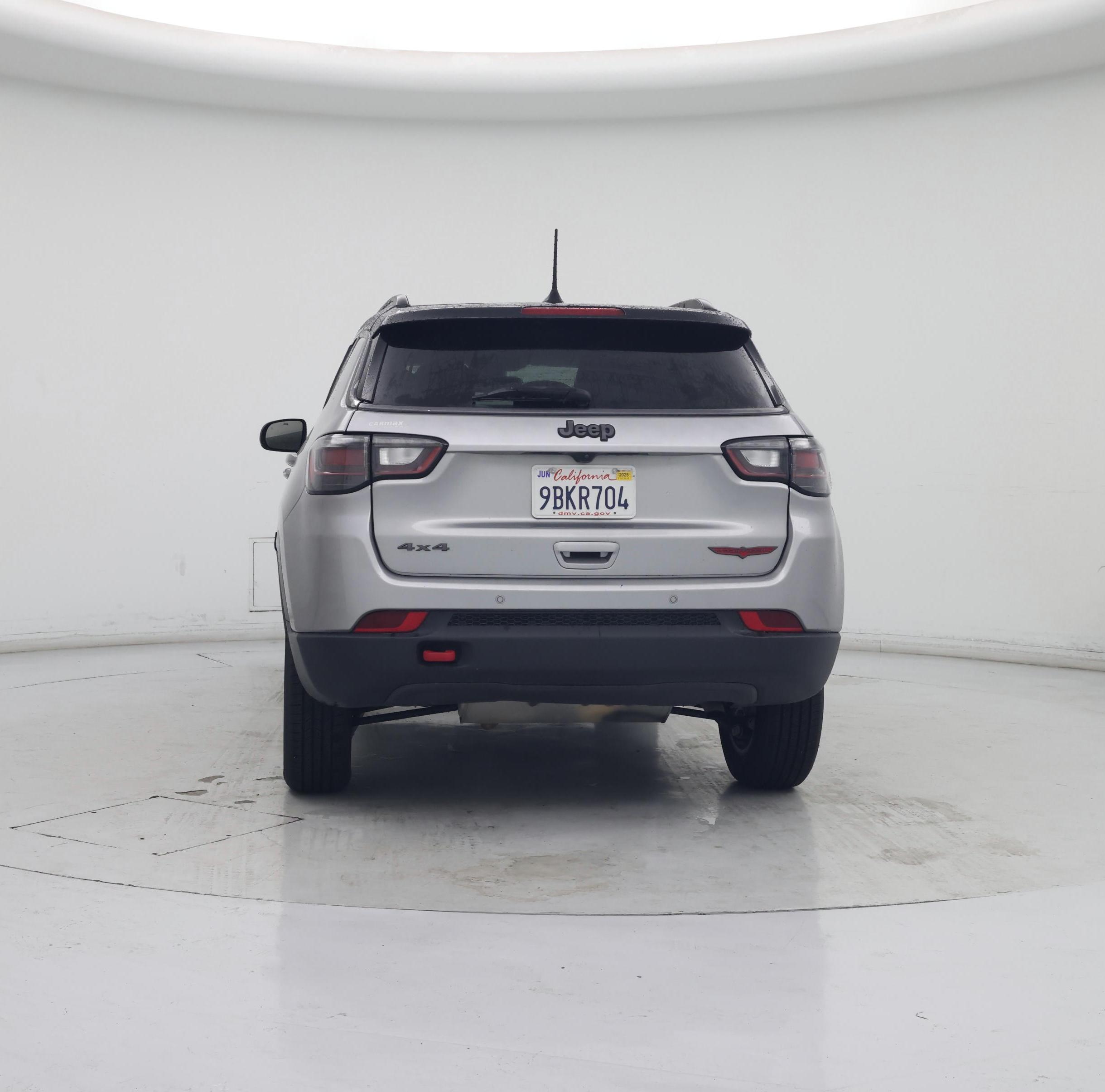 Thumbnail: 2022 Jeep Compass - 6