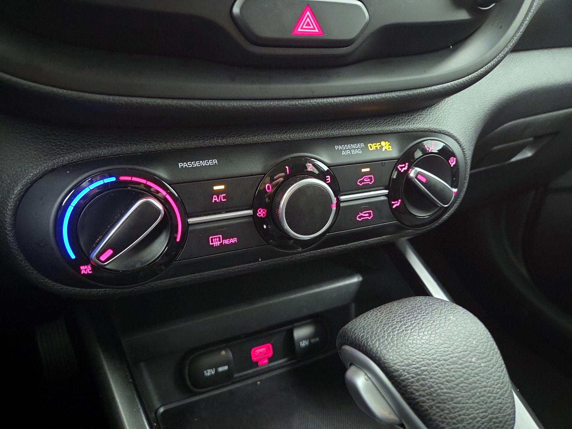 Thumbnail: 2020 Kia Soul - 16