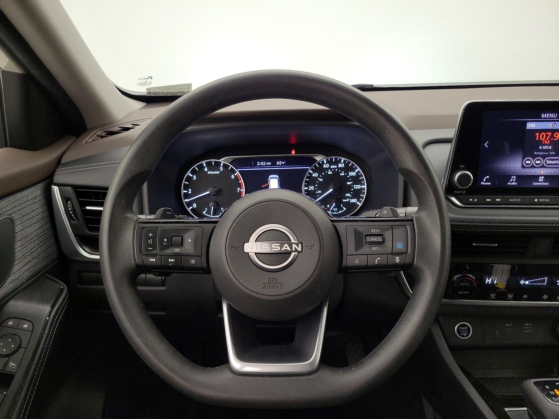 Thumbnail: 2023 Nissan Rogue - 10