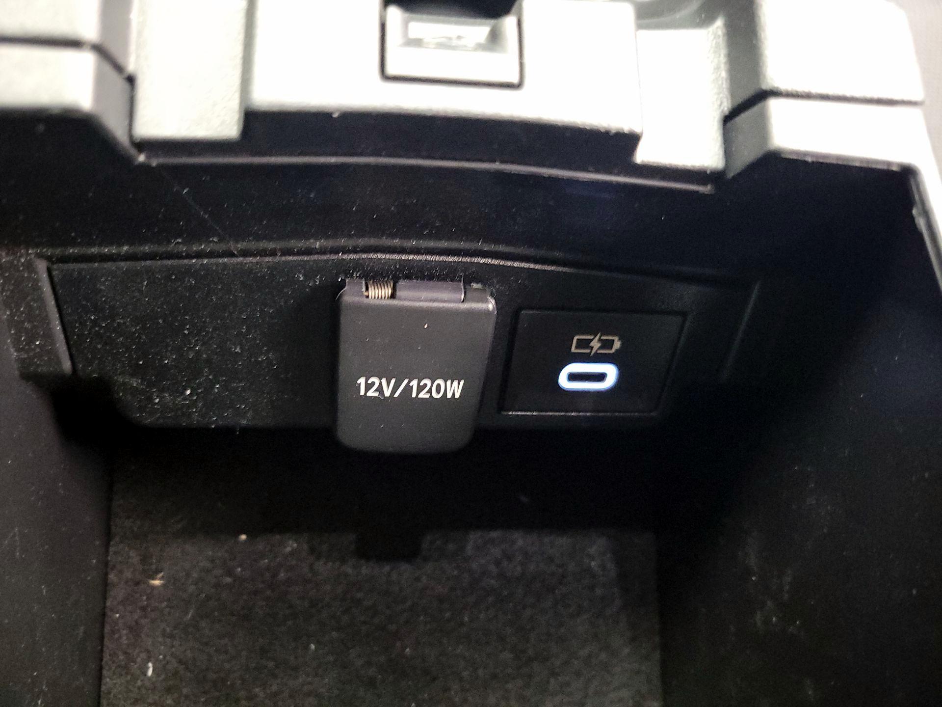 Thumbnail: 2024 Toyota Corolla - 18