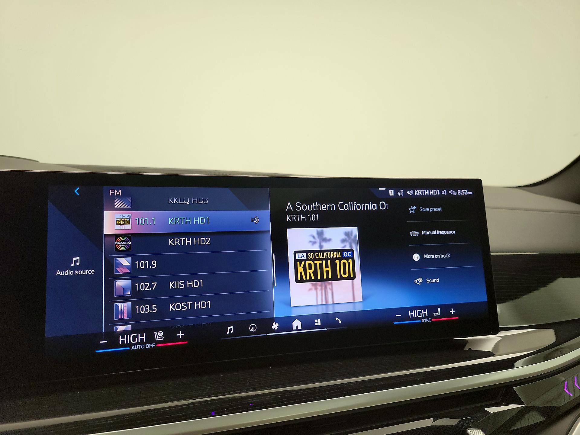 Thumbnail: 2024 BMW X5 - 16