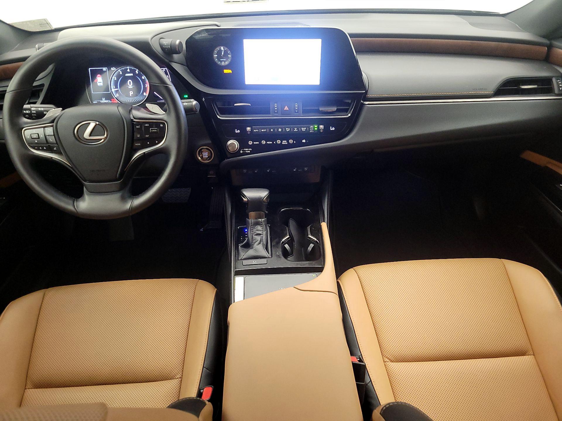 Thumbnail: 2023 Lexus ES - 9