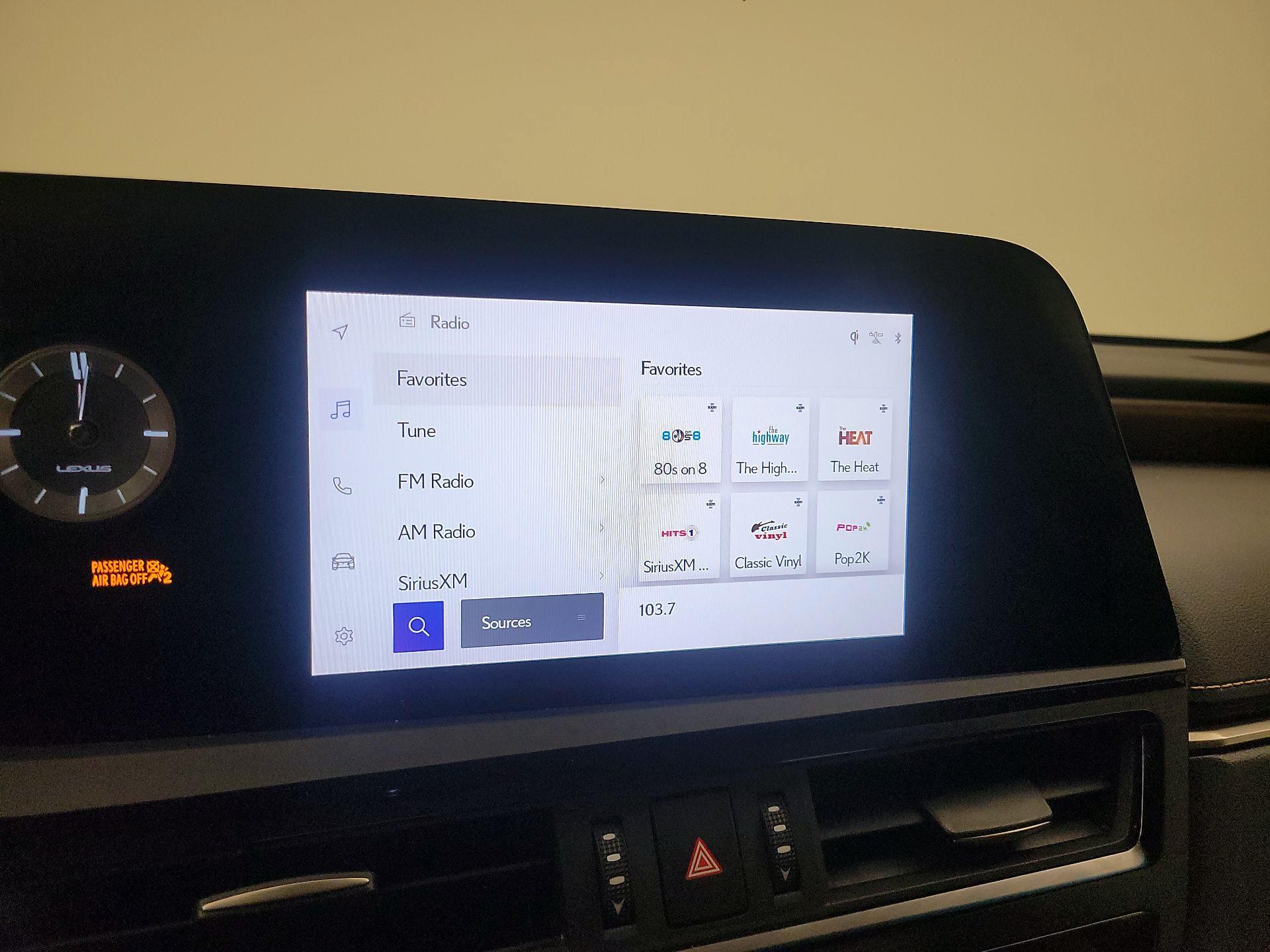 Thumbnail: 2023 Lexus ES - 15