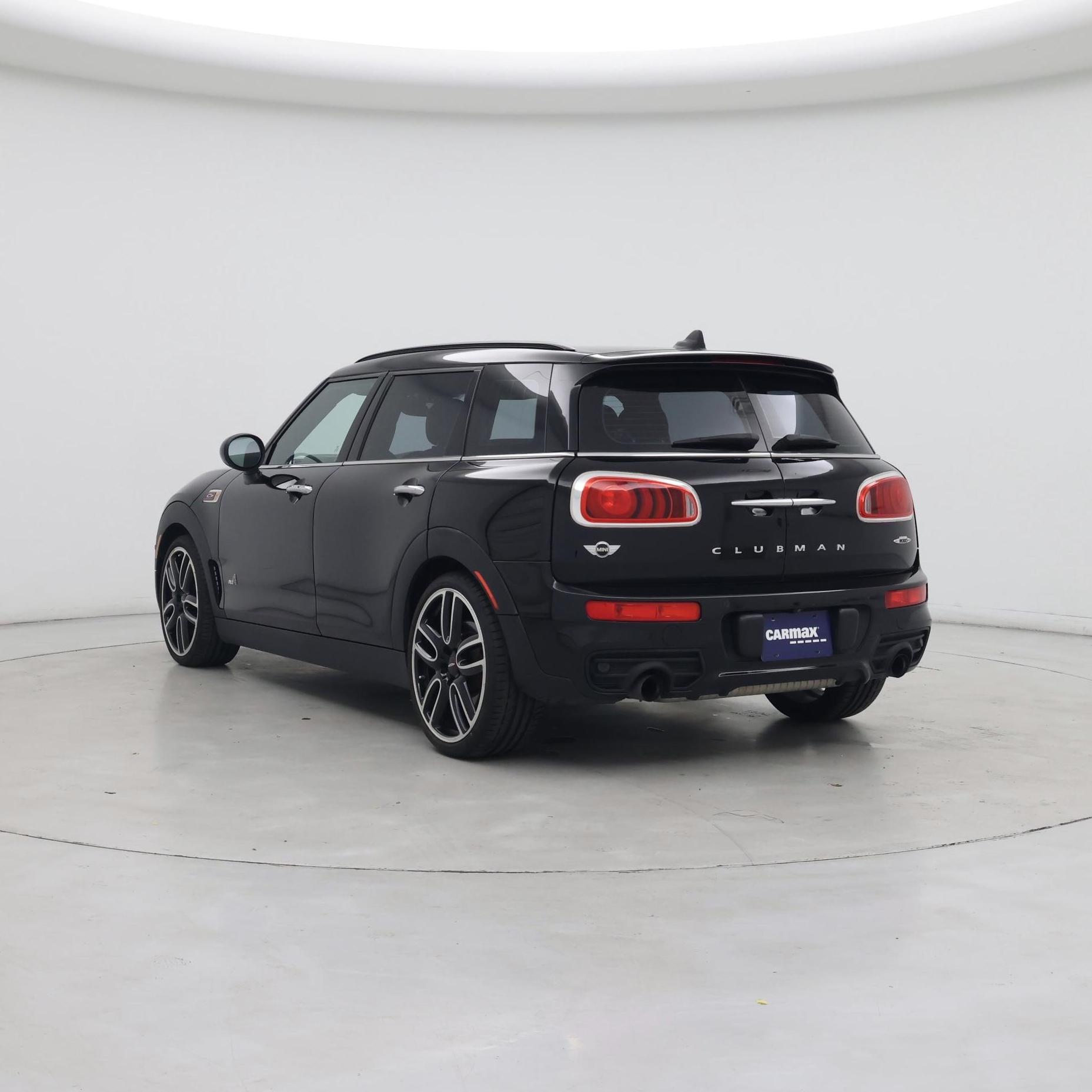 Thumbnail: 2017 MINI Cooper Clubman - 2
