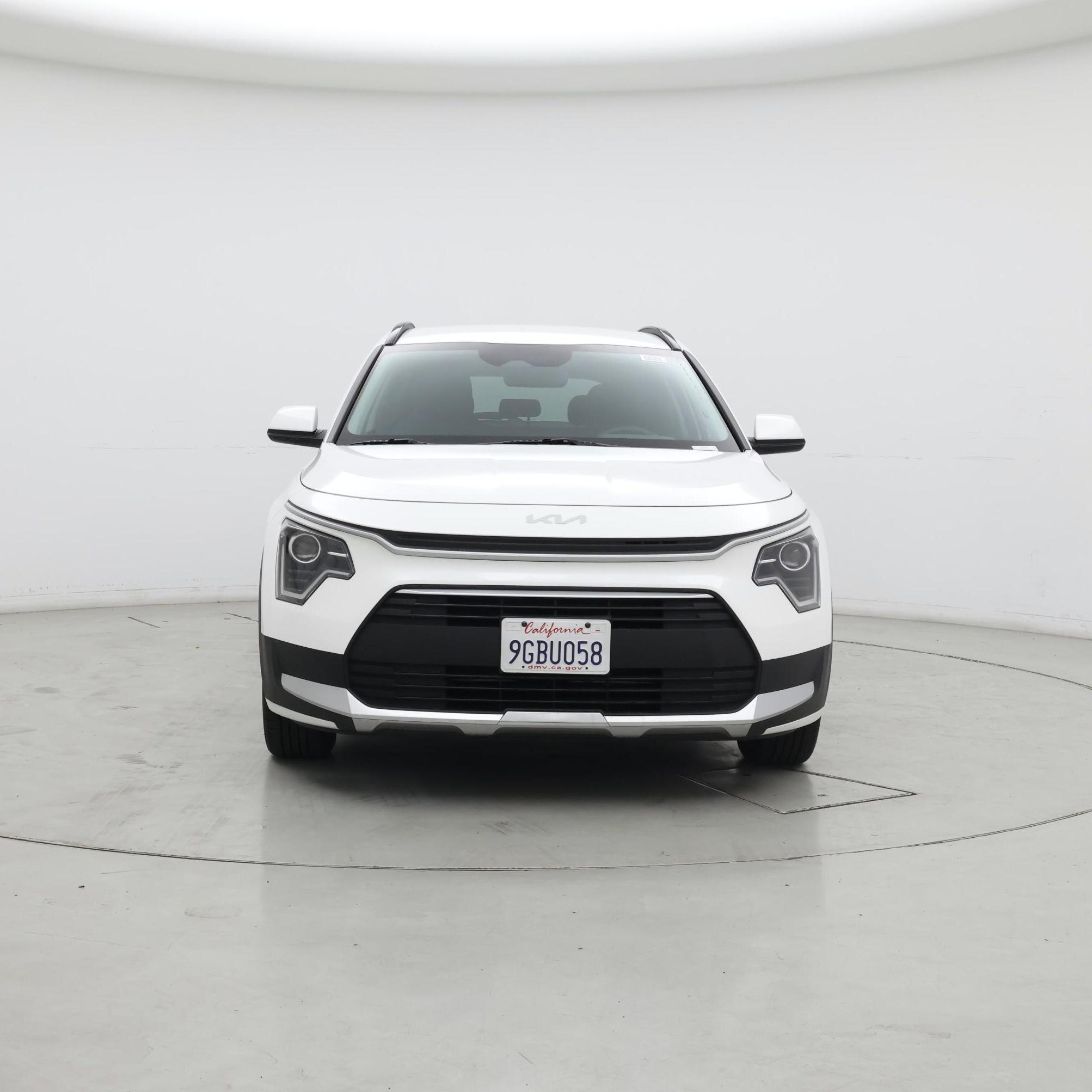 Thumbnail: 2023 Kia Niro - 5