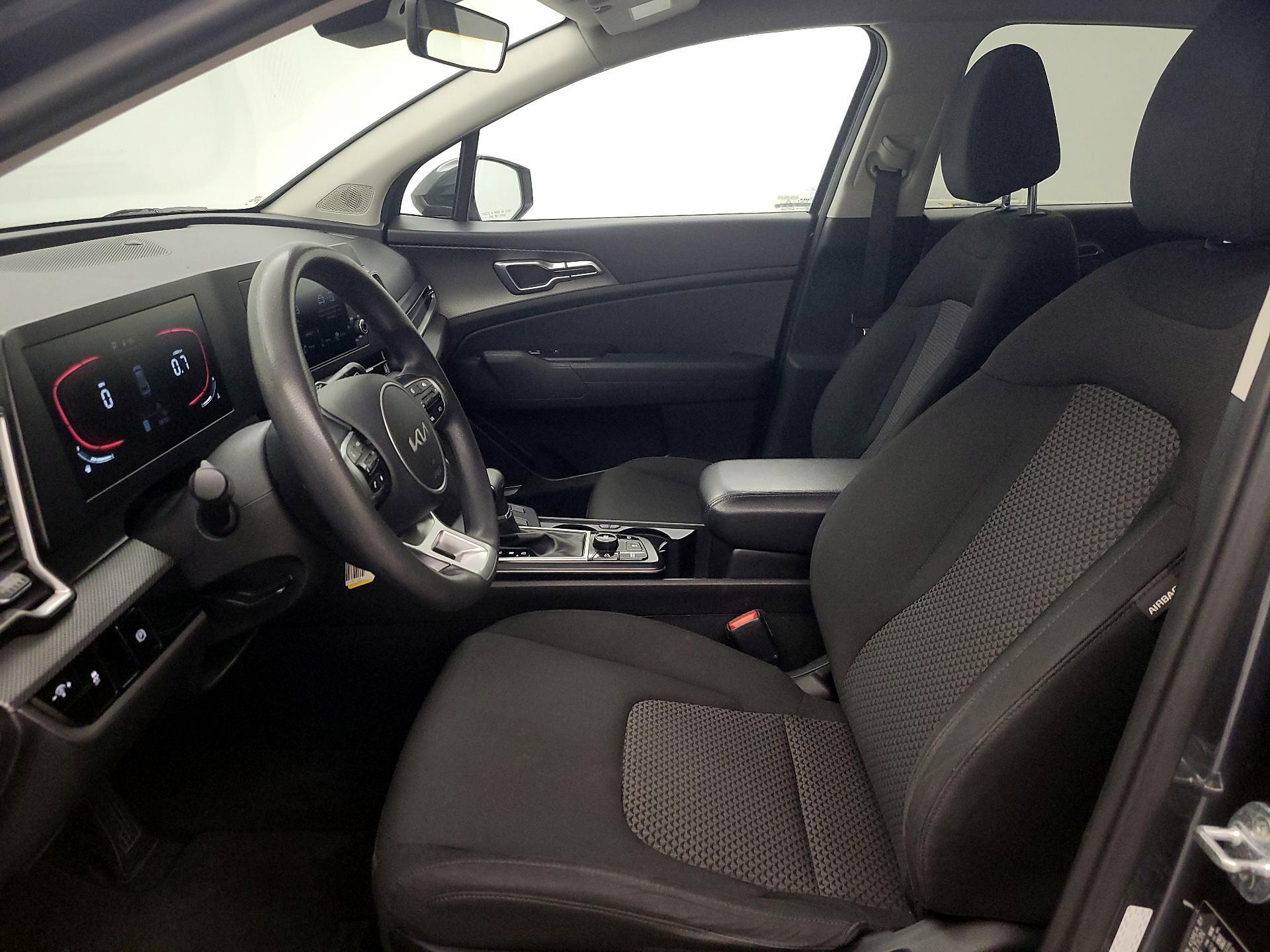 Thumbnail: 2023 Kia Sportage - 11