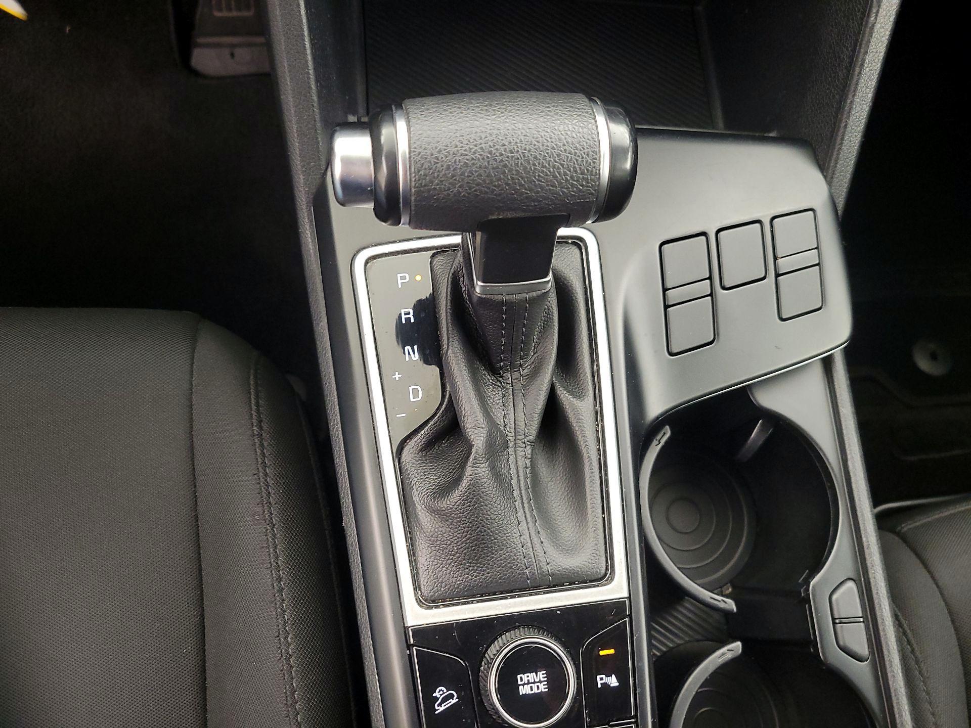 Thumbnail: 2023 Kia Sportage - 17