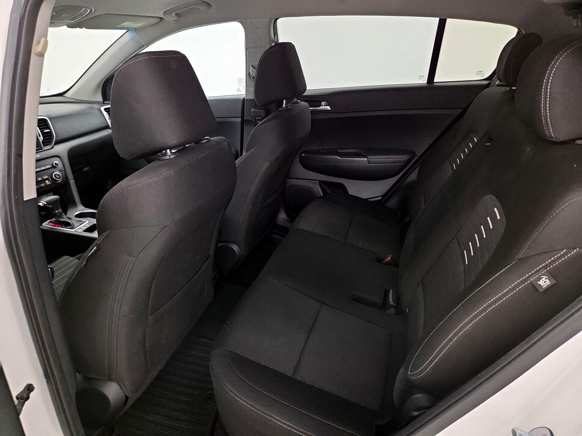 Thumbnail: 2017 Kia Sportage - 19