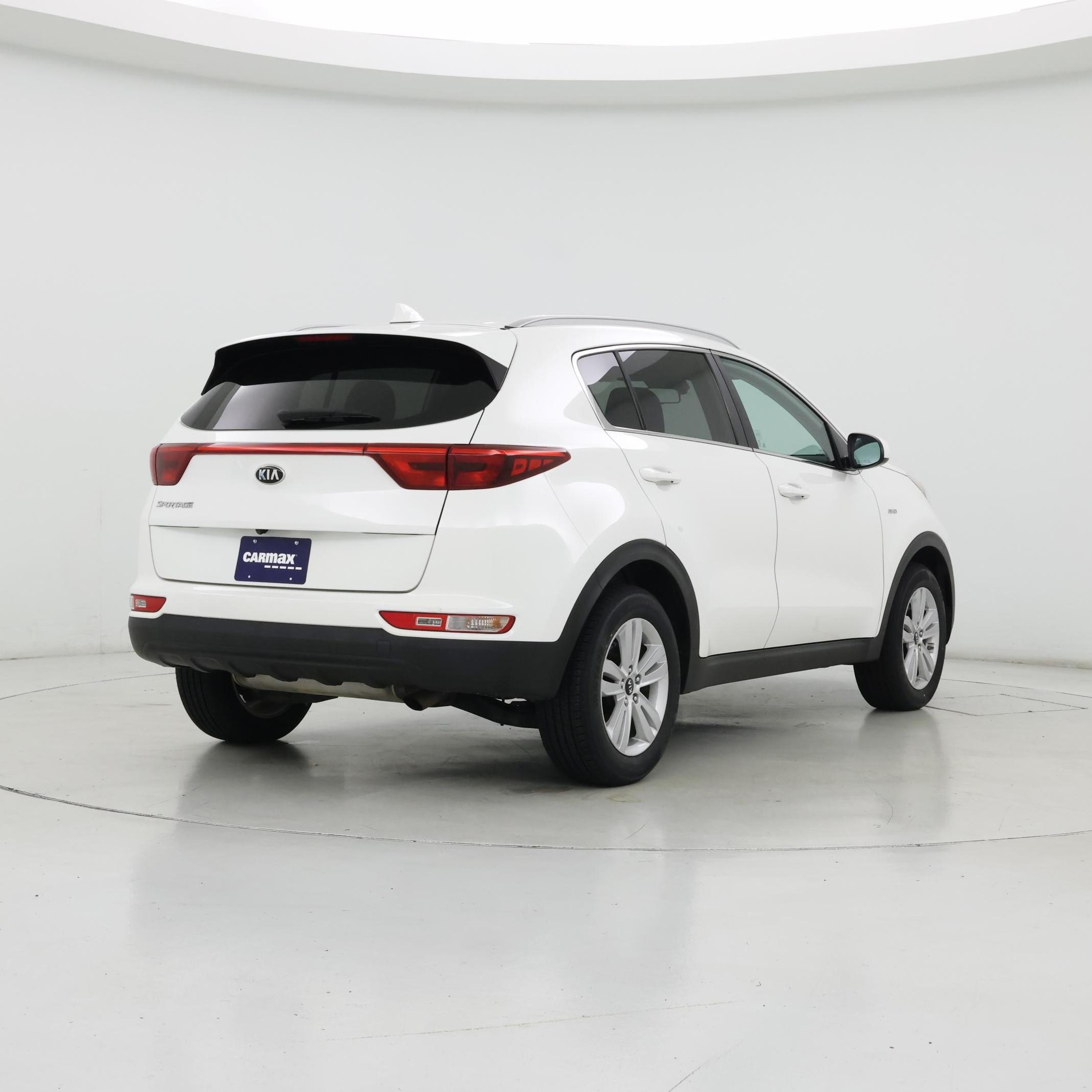 Thumbnail: 2017 Kia Sportage - 8
