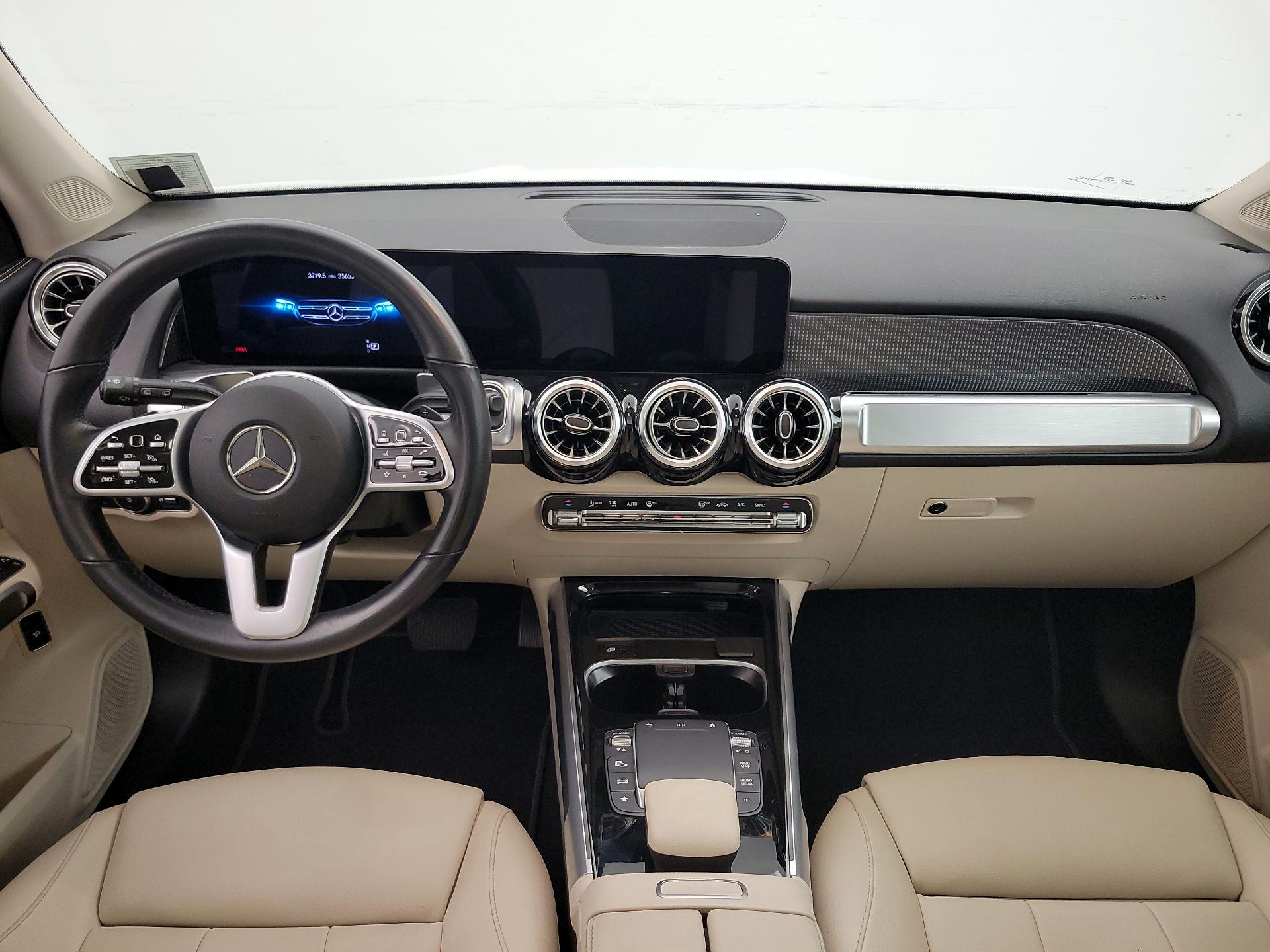 Thumbnail: 2022 Mercedes-Benz GLB - 9