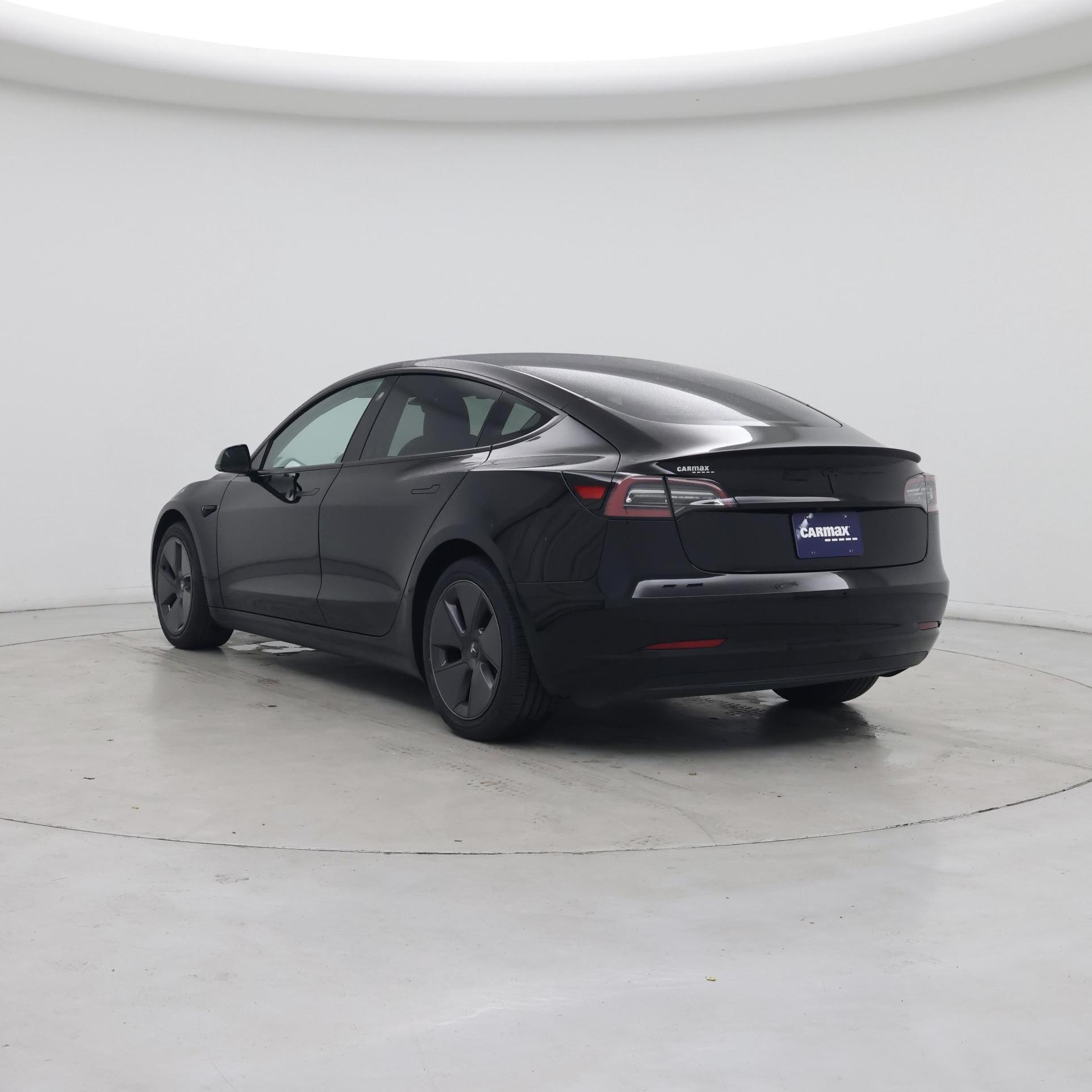Thumbnail: 2023 Tesla Model 3 - 2