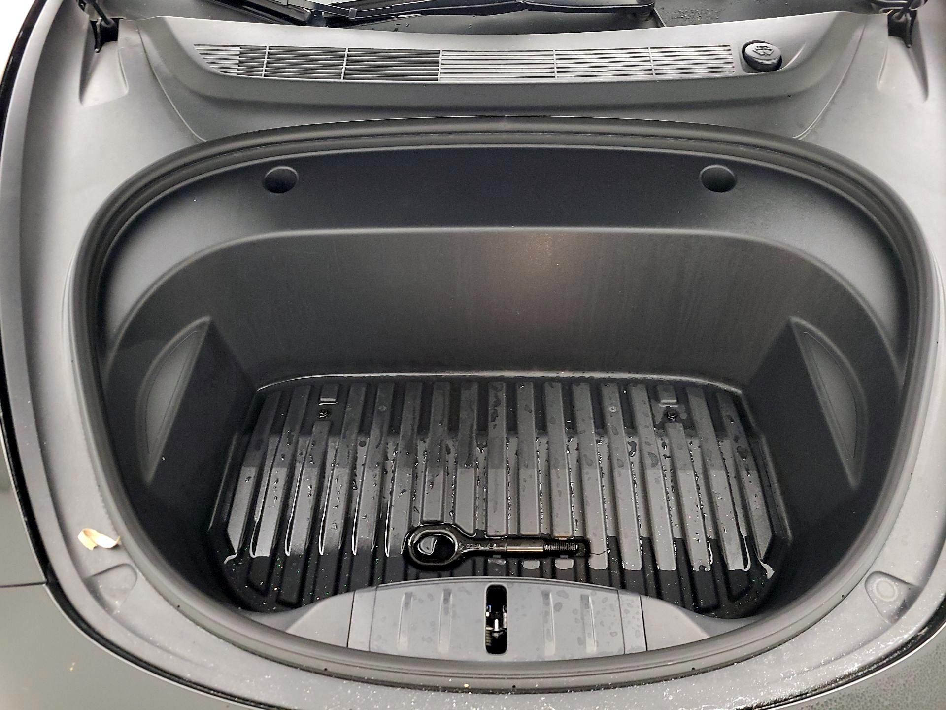 Thumbnail: 2023 Tesla Model 3 - 20