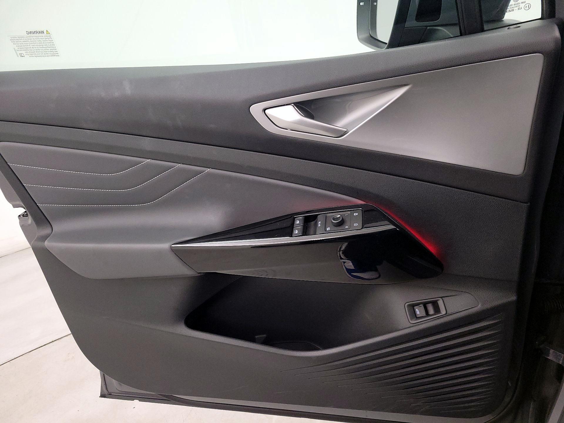 Thumbnail: 2023 Volkswagen ID.4 - 12