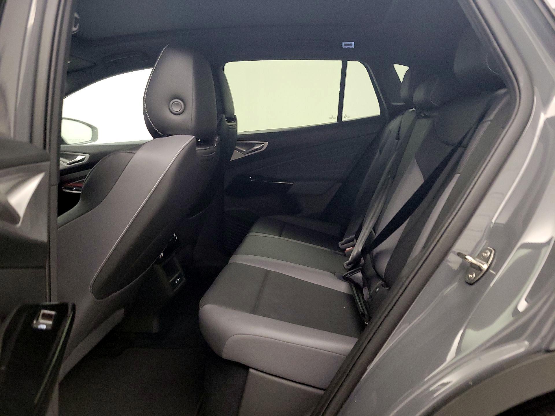 Thumbnail: 2023 Volkswagen ID.4 - 20