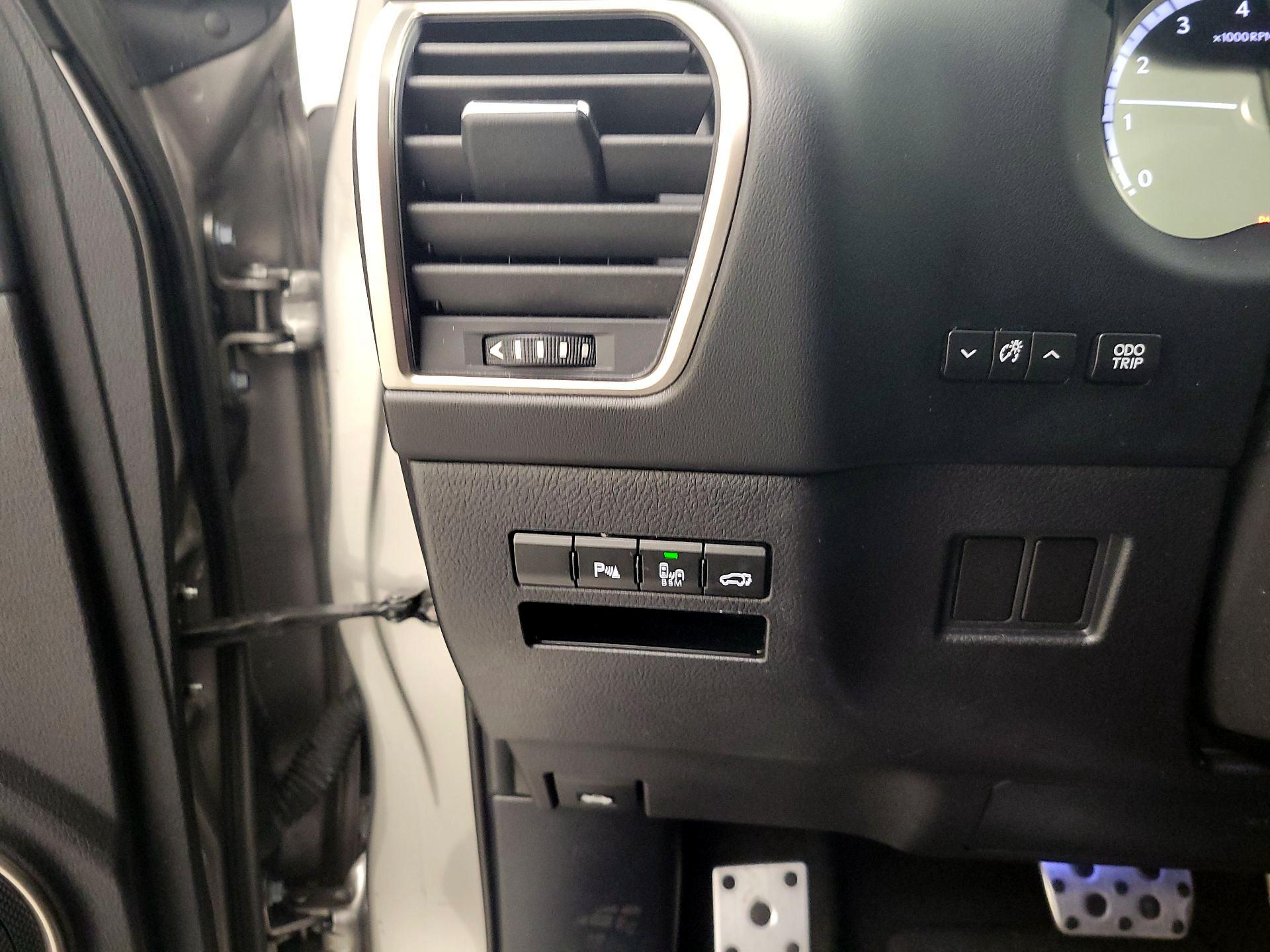 Thumbnail: 2016 Lexus NX - 13