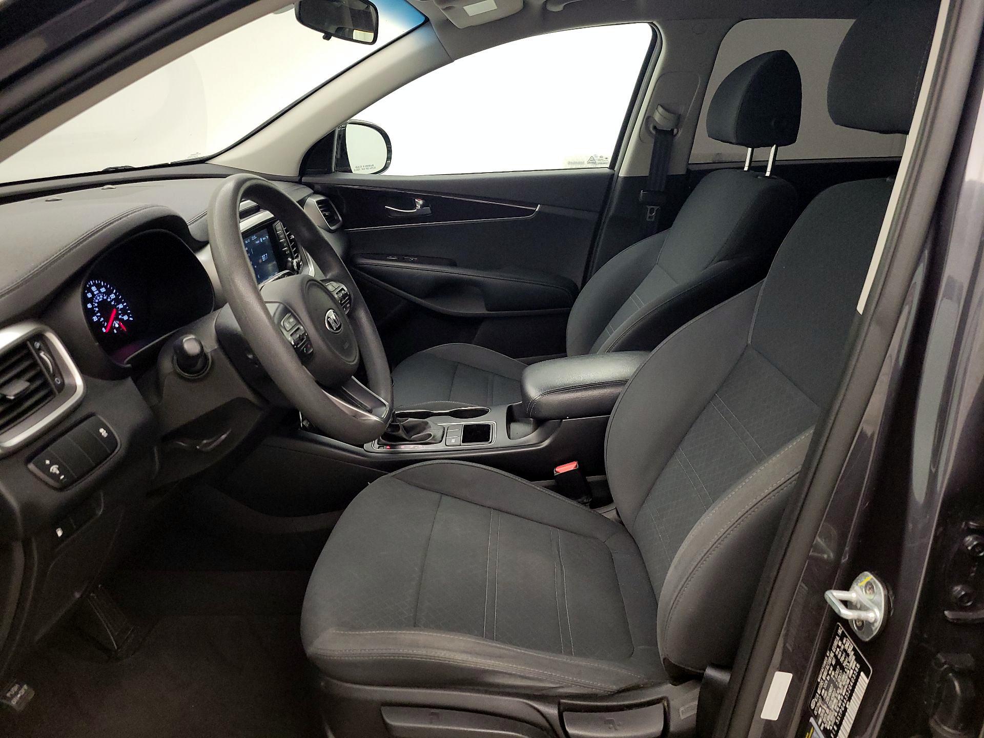 Thumbnail: 2018 Kia Sorento - 11