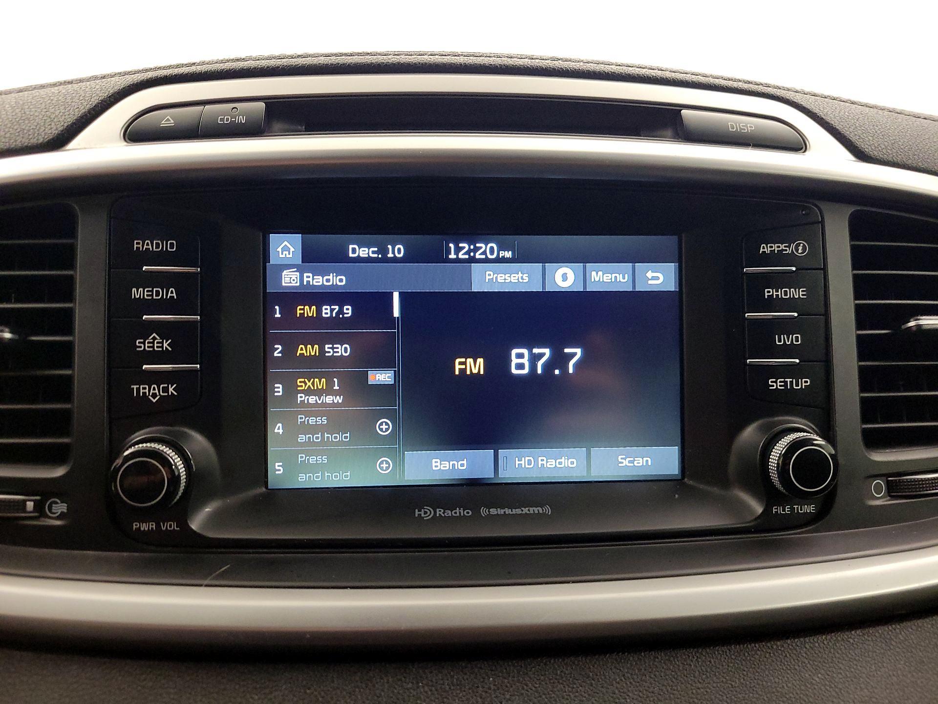 Thumbnail: 2018 Kia Sorento - 15