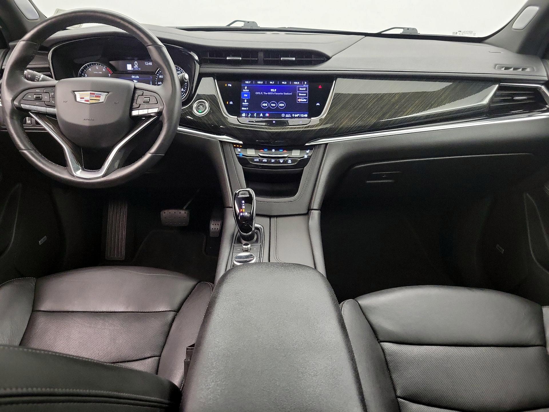 Thumbnail: 2020 Cadillac XT6 - 9